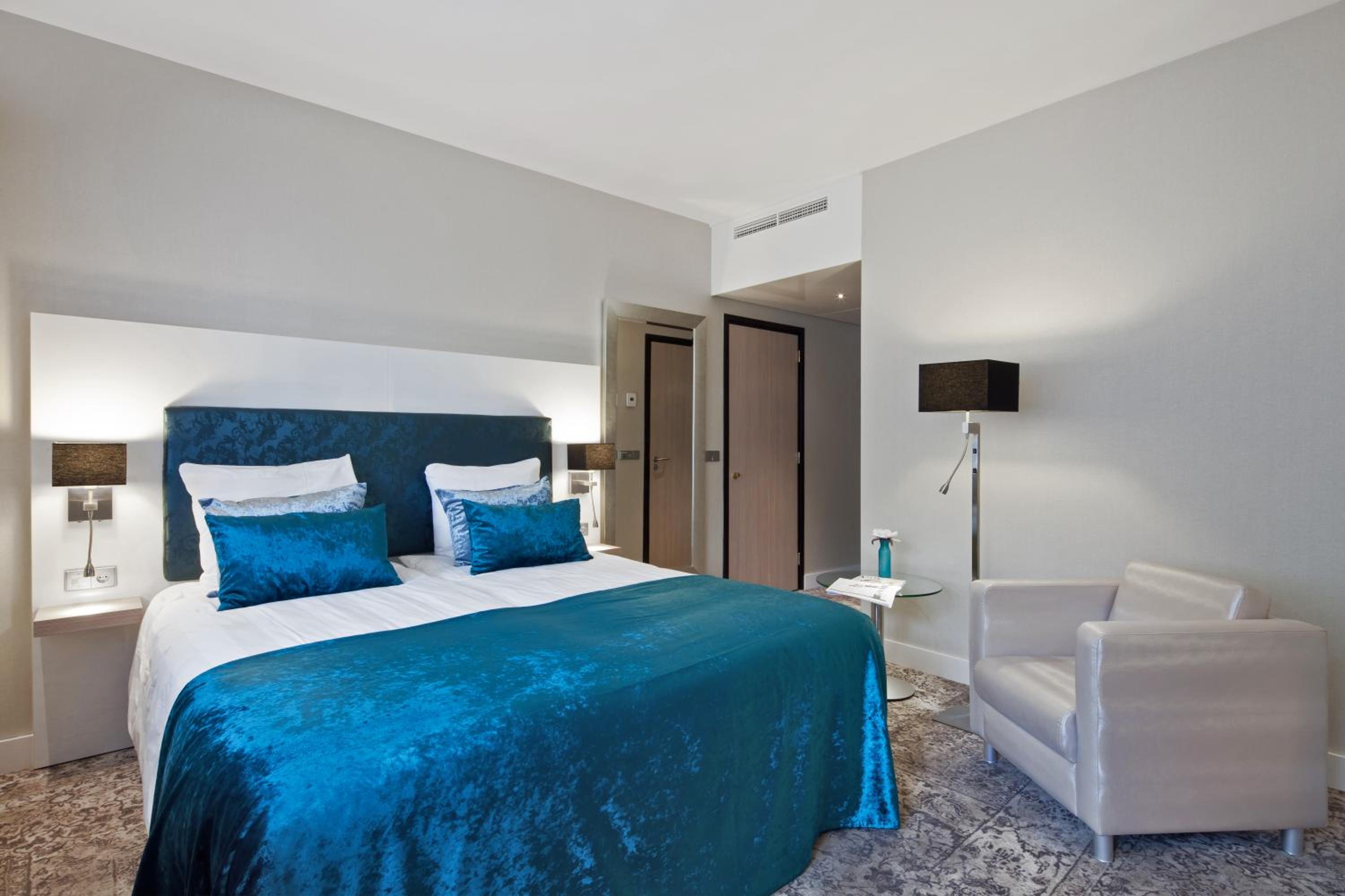 Economy Double Room - Souterrain