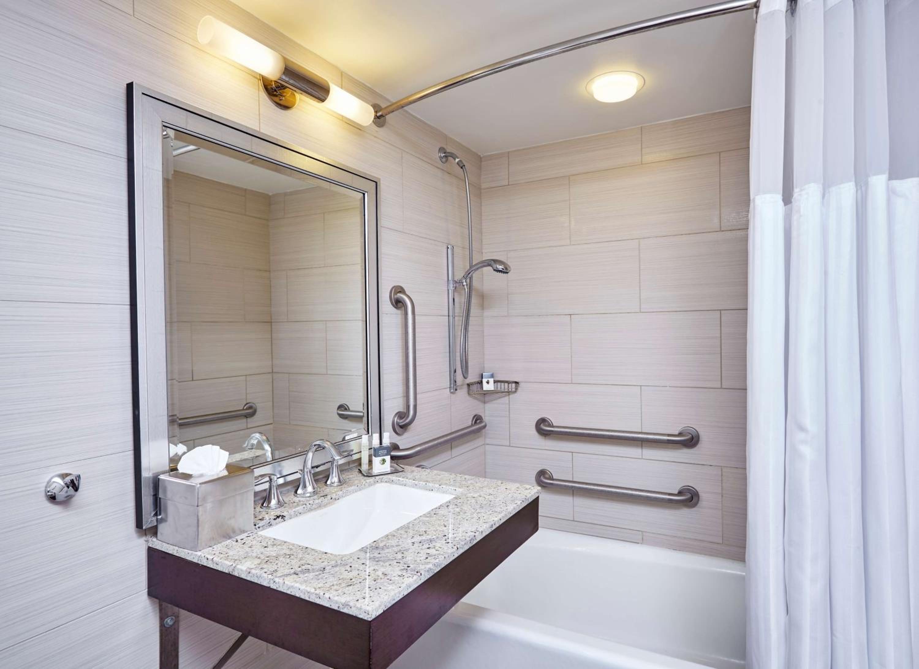 Queen Junior Suite with One Queen Bed Disability Access