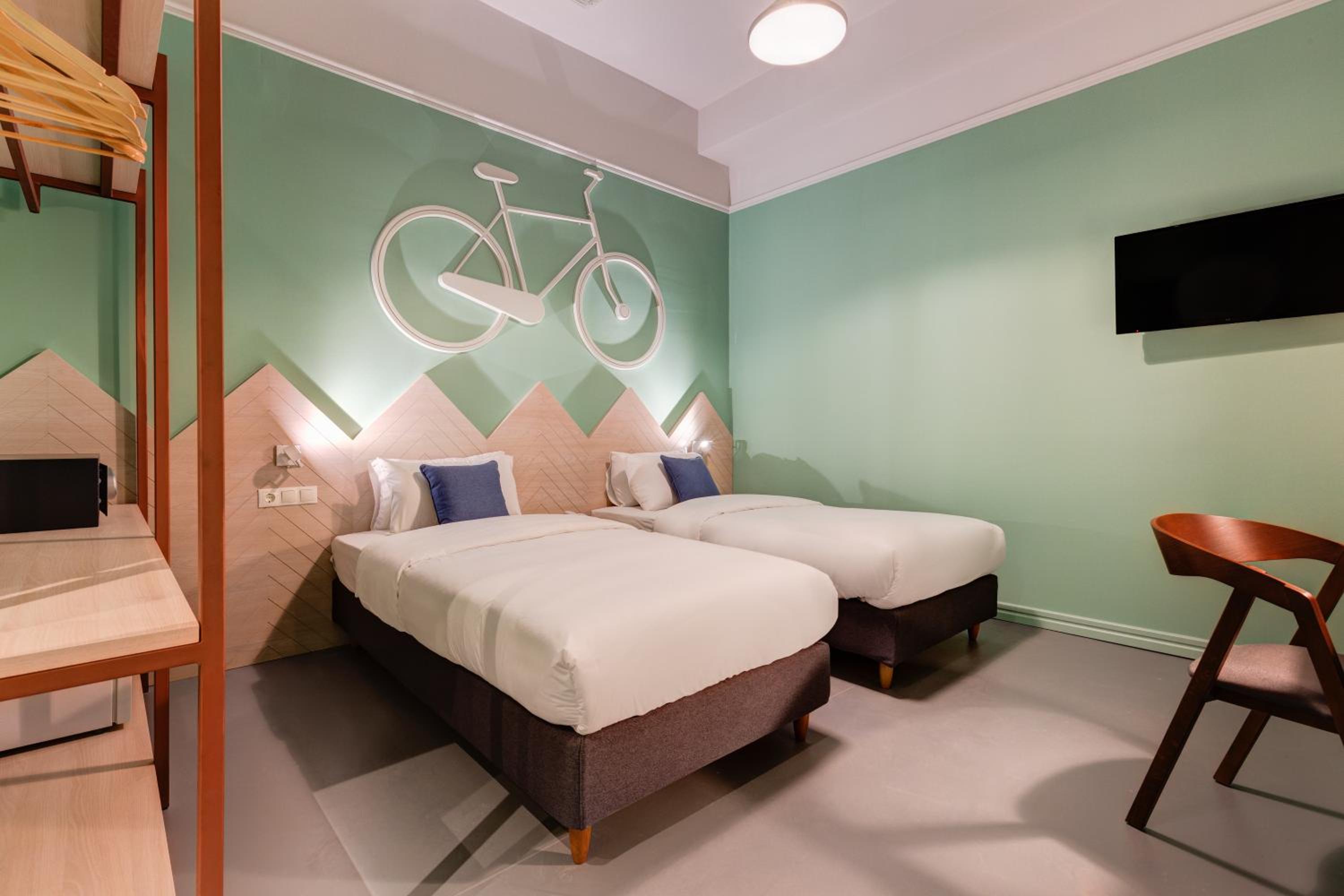 Medium Internal Double Room