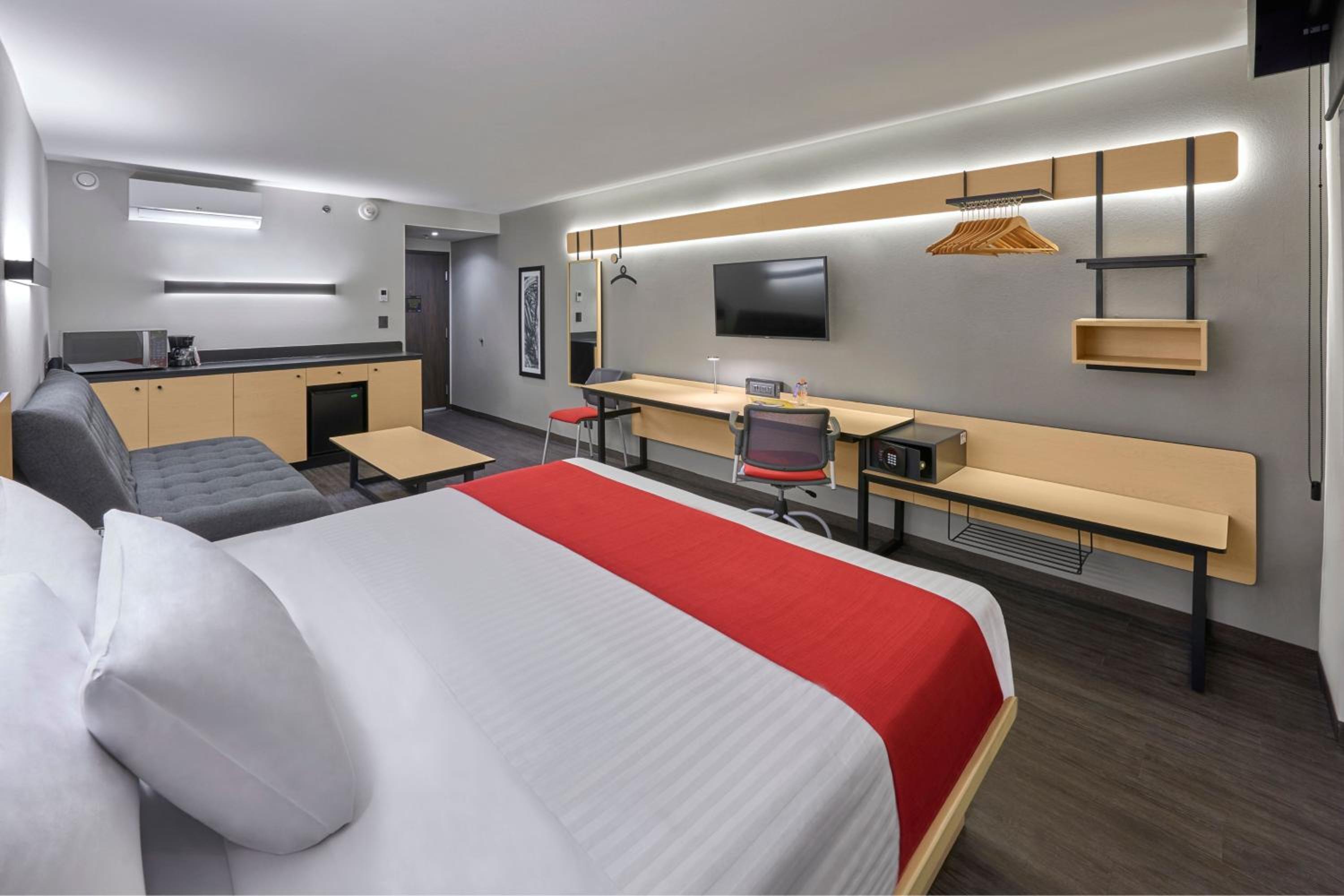Superior King Room with Sofa Bed