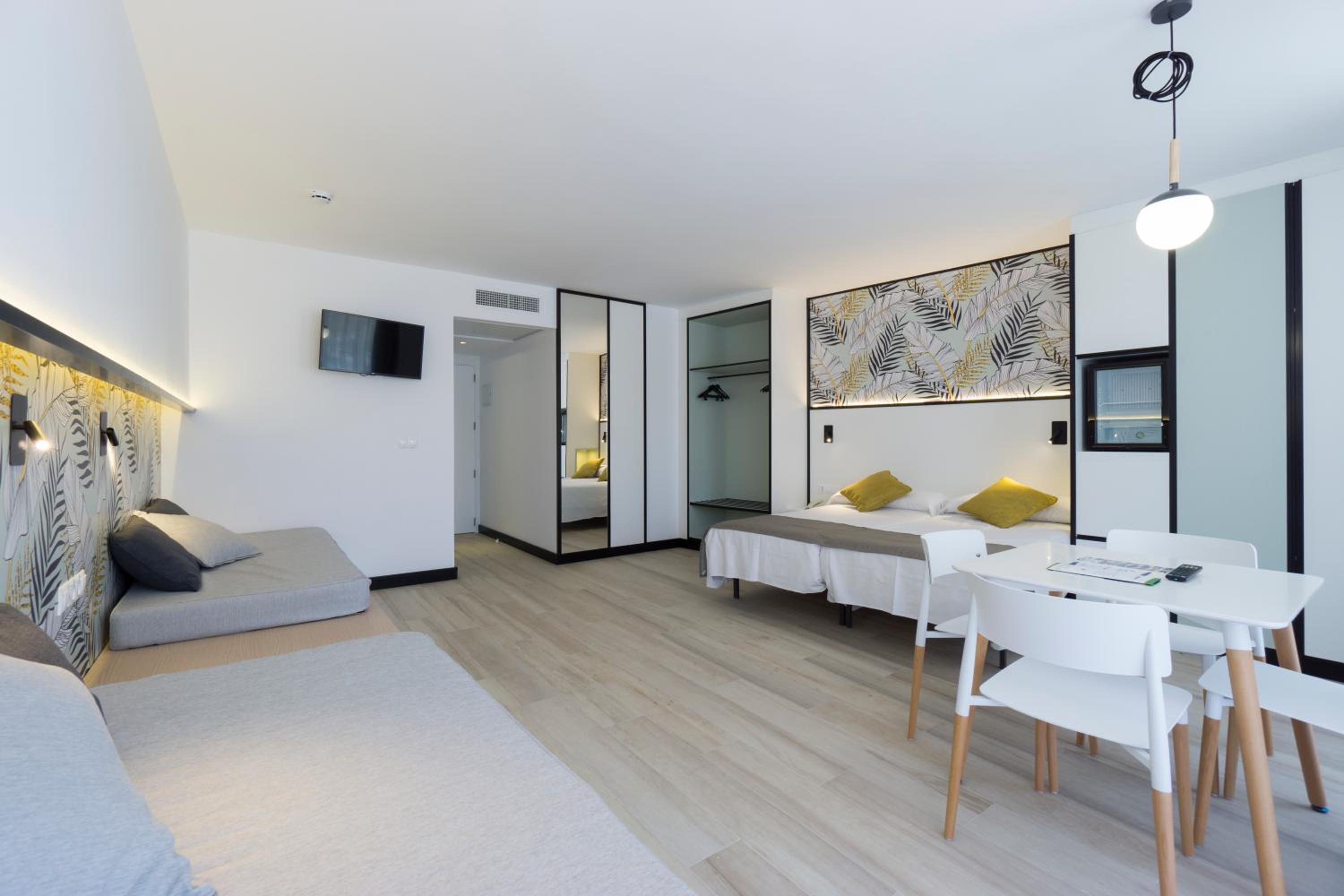 Superior Family Room