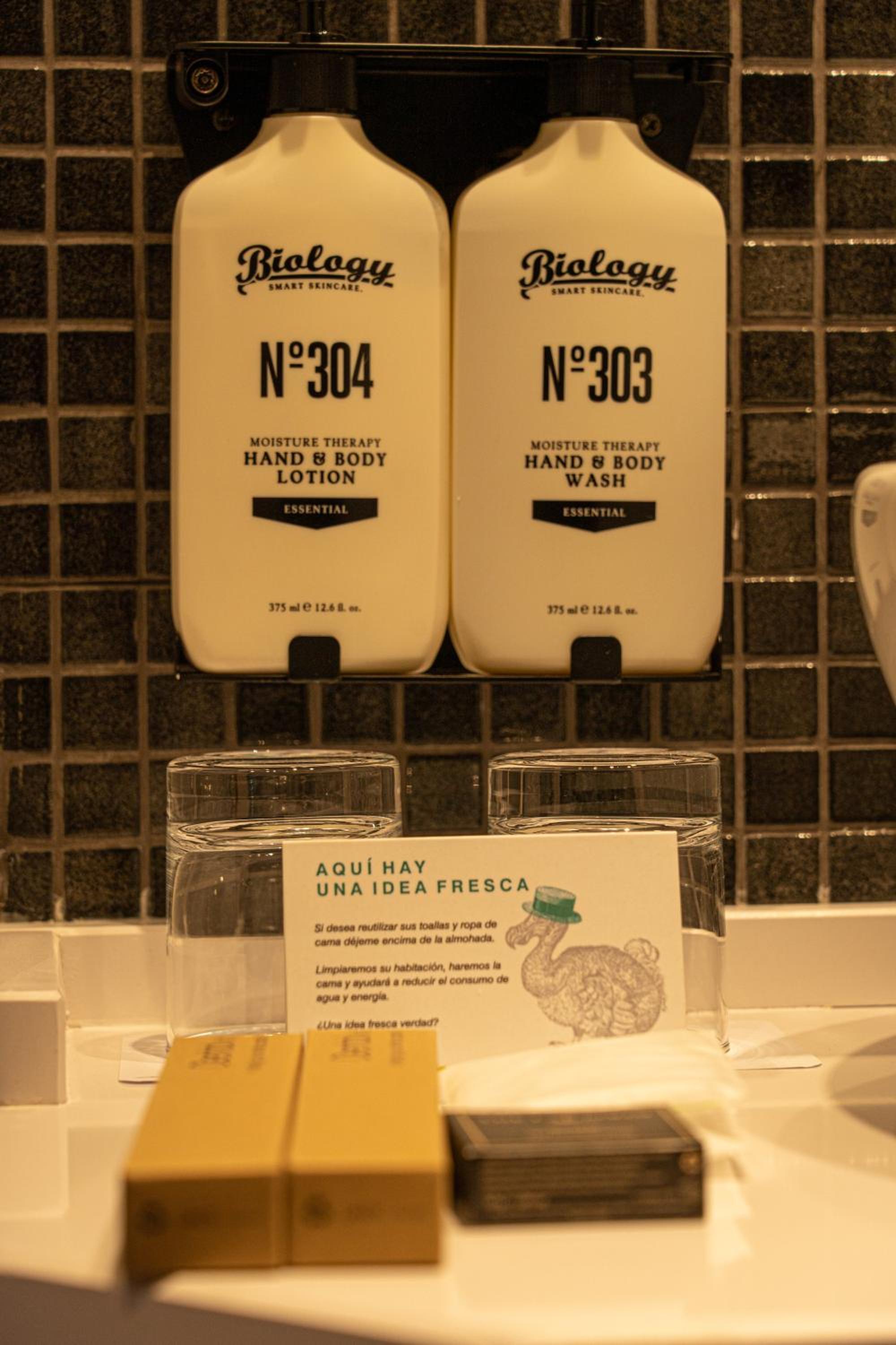 Standard King Room - Accessible