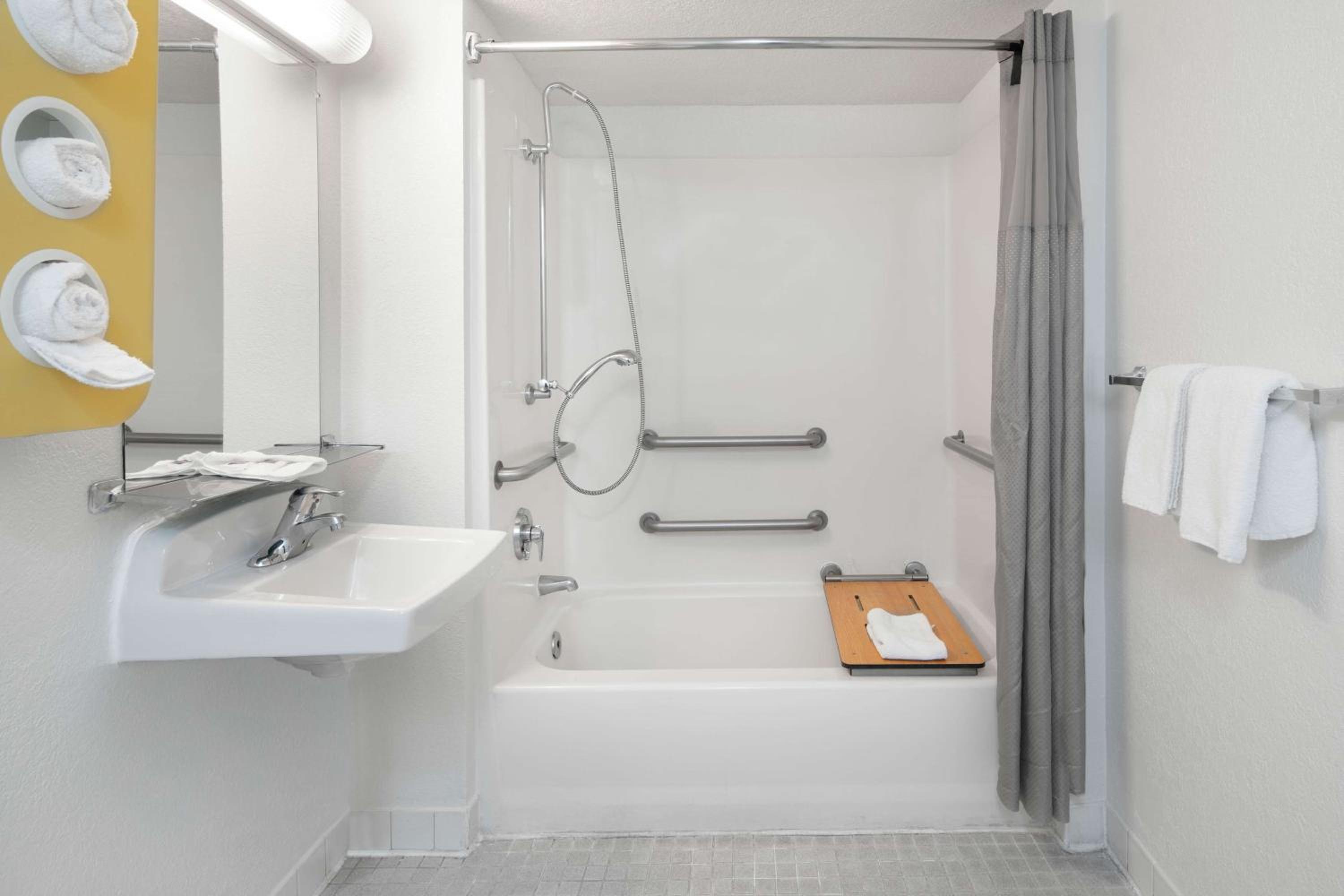 Quadruple Room - Disability Access