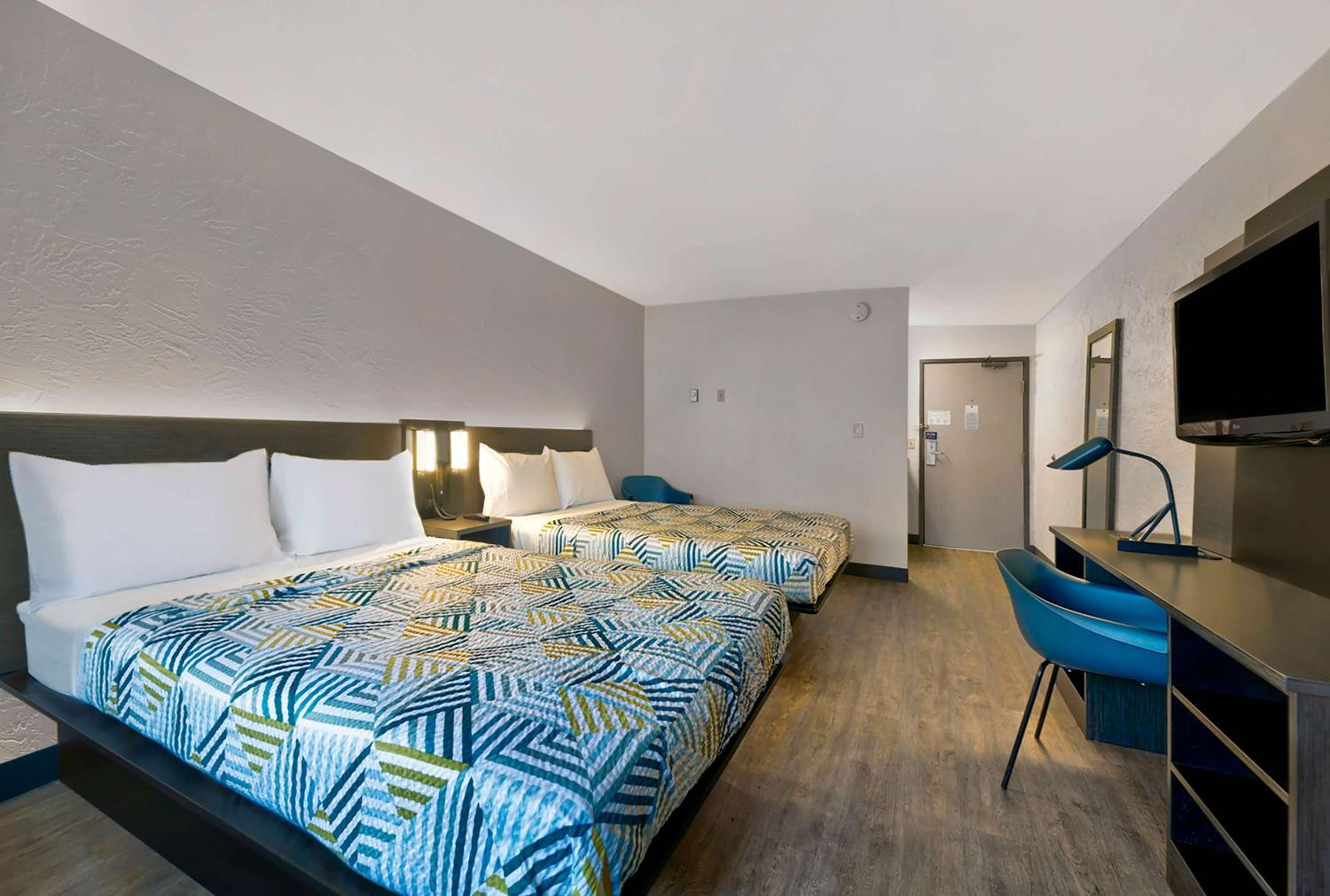 Quadruple Room - Disability Access - Non-Smoking