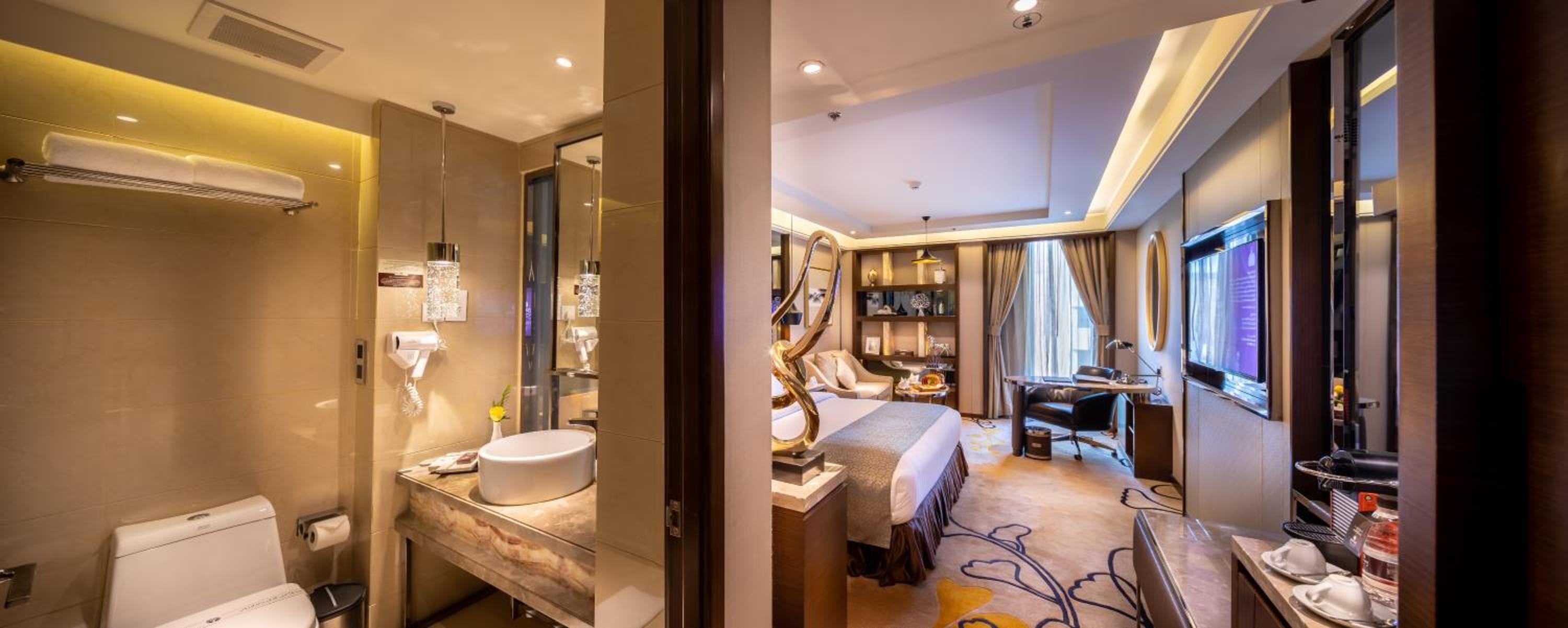 Executive Suite