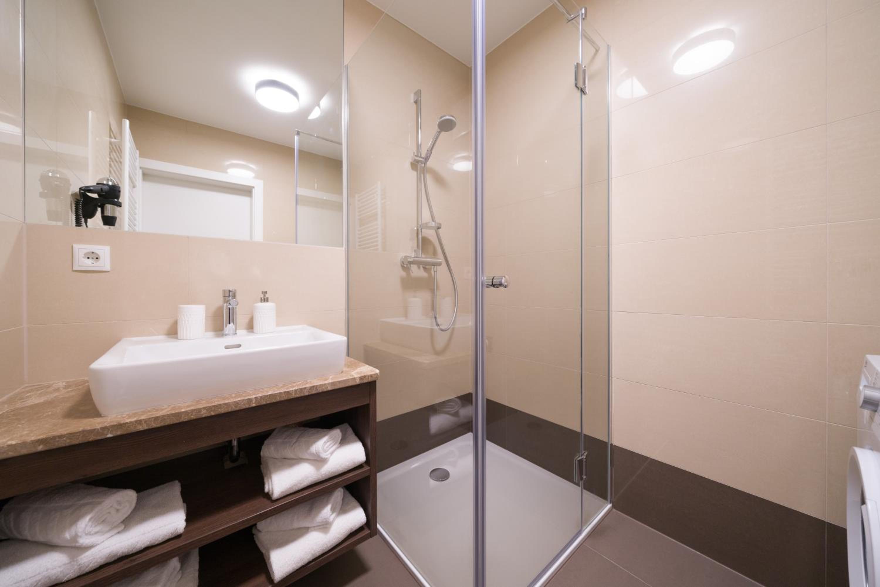 One-Bedroom Apartment with Balcony