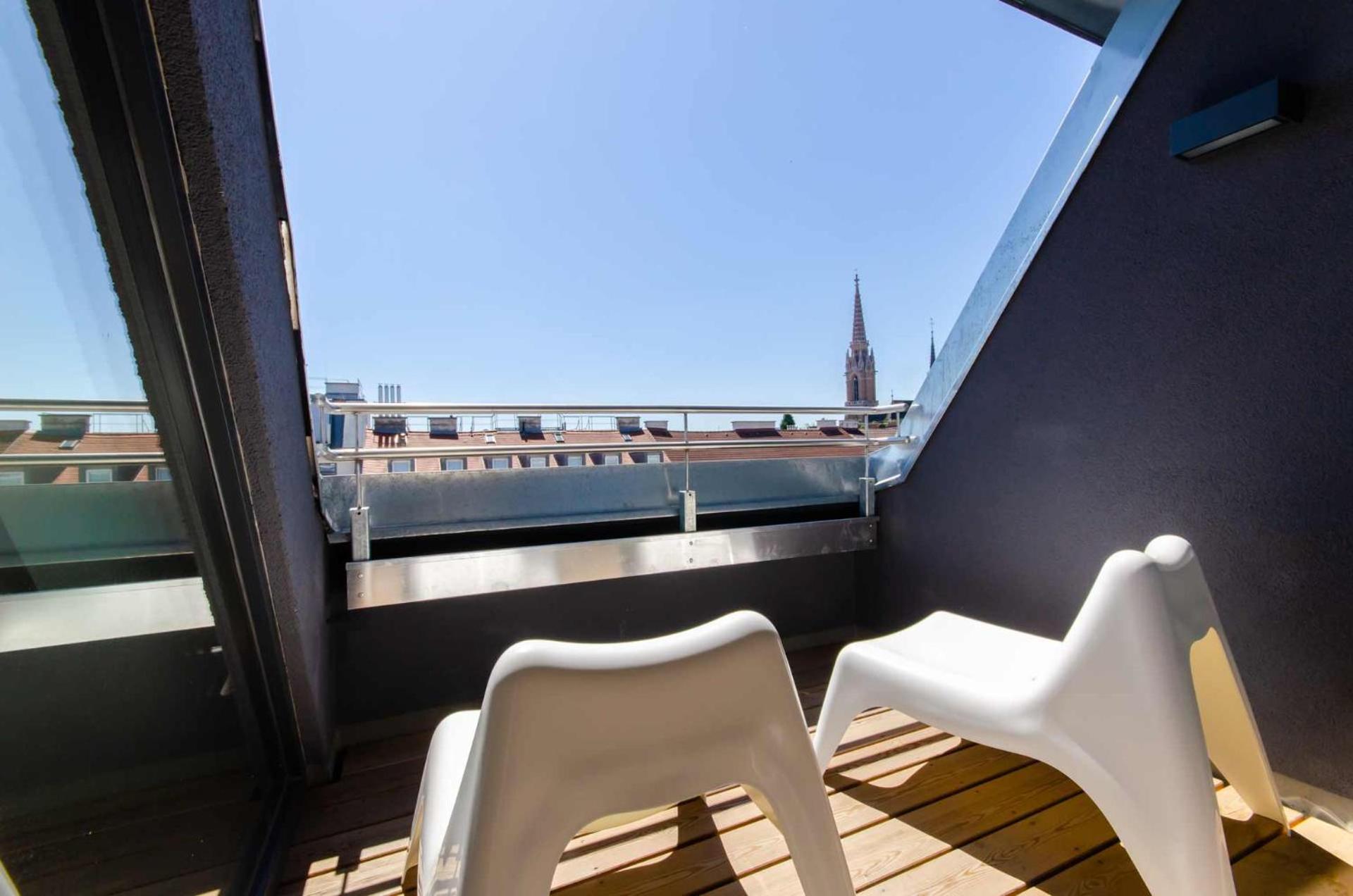 One-Bedroom Apartment with Terrace