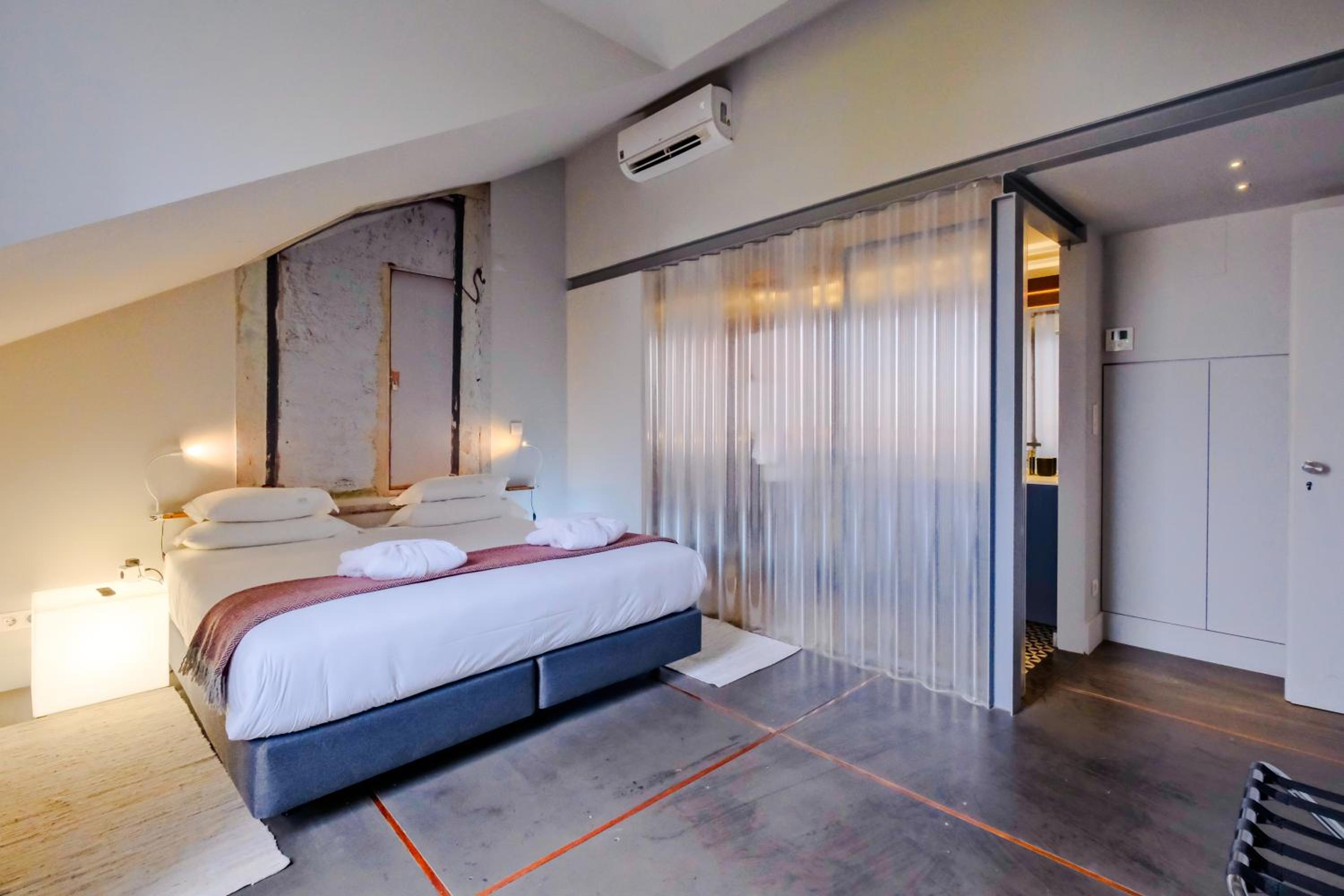 Superior Penthouse Apartment