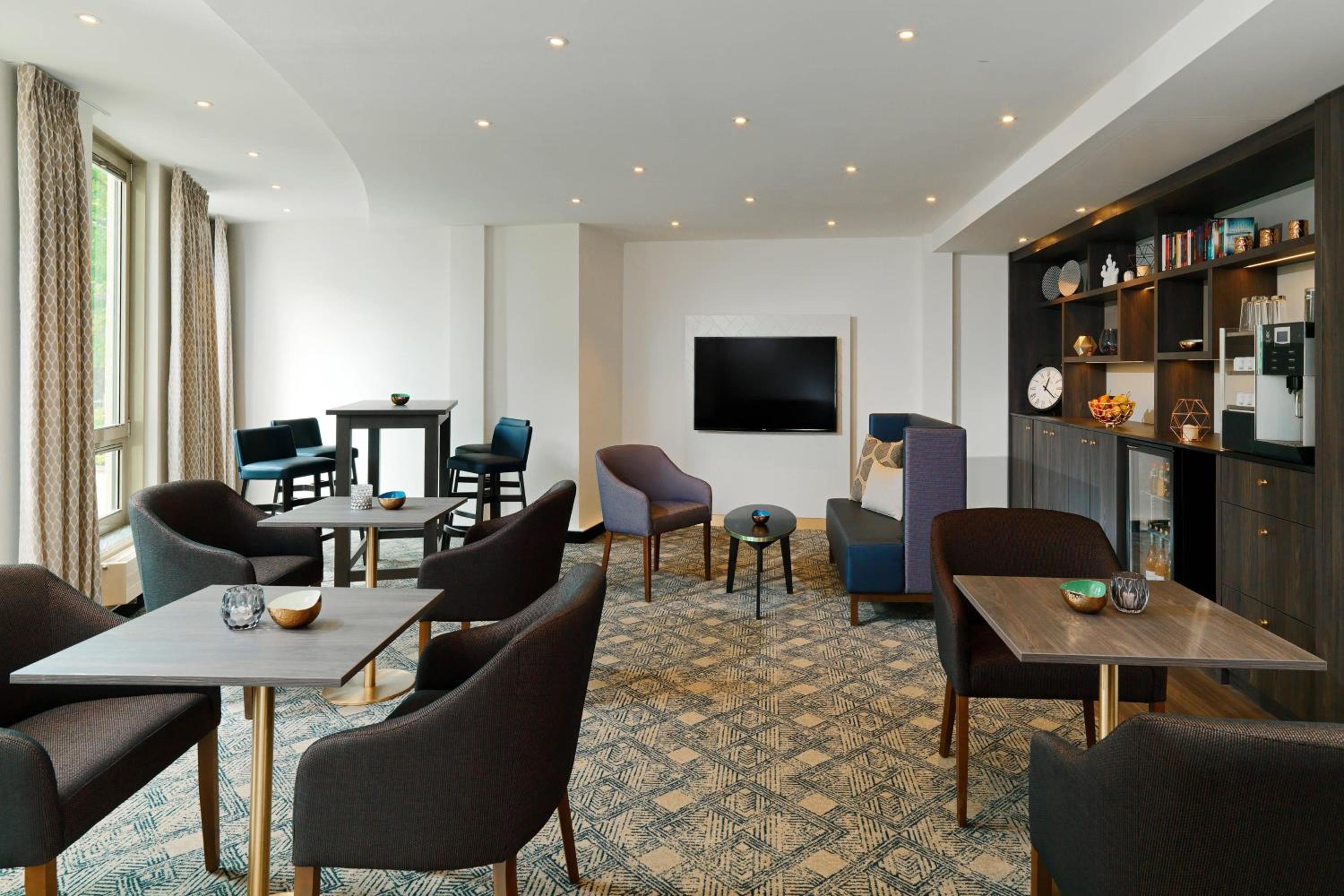 Excutive Room with Kingsize bed