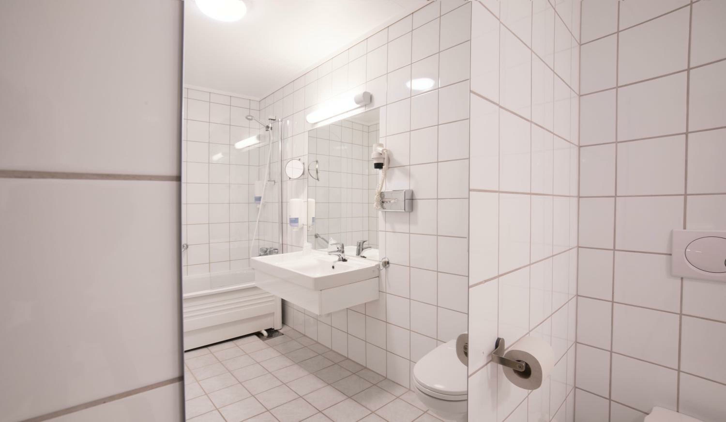 Triple Room with Three Single Beds