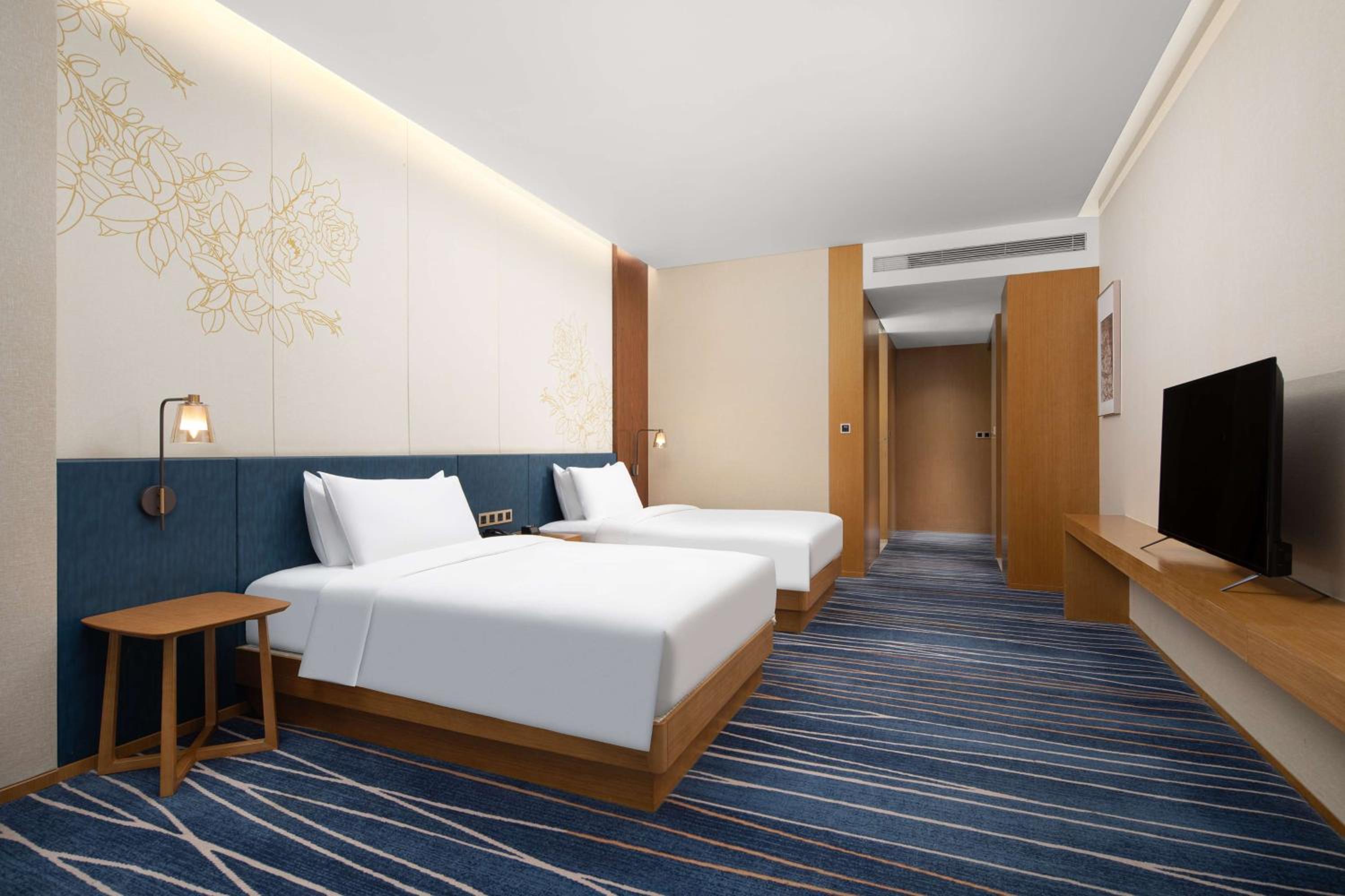 Premium Twin Room