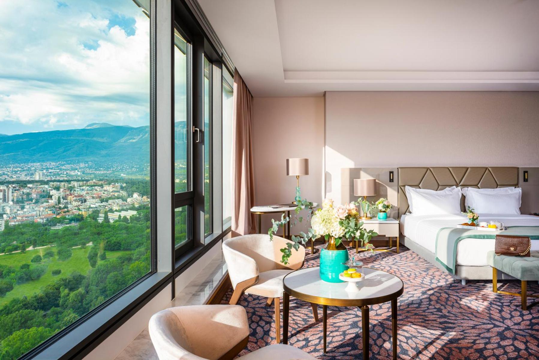Premium Plus Room