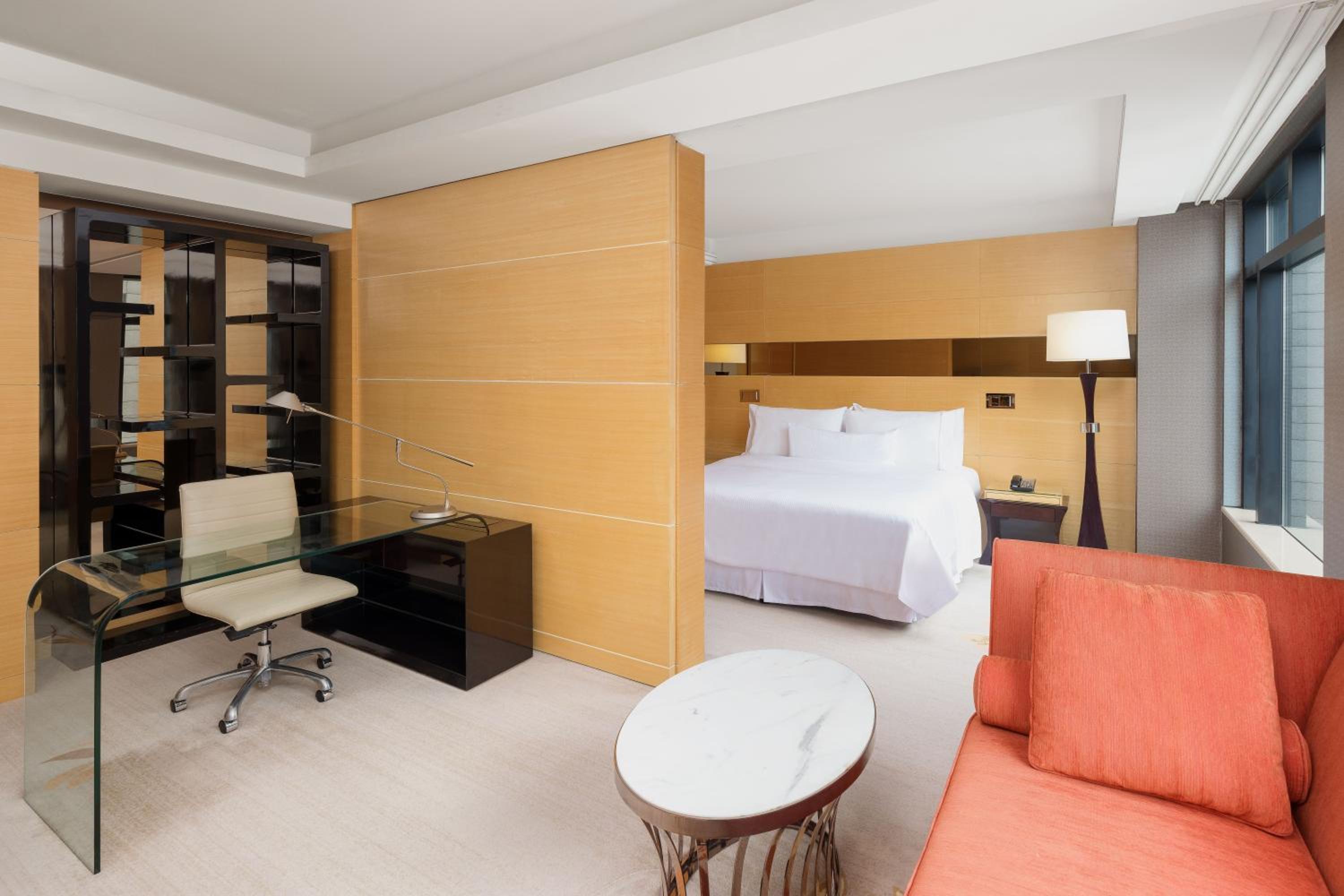 Grand Studio King Room