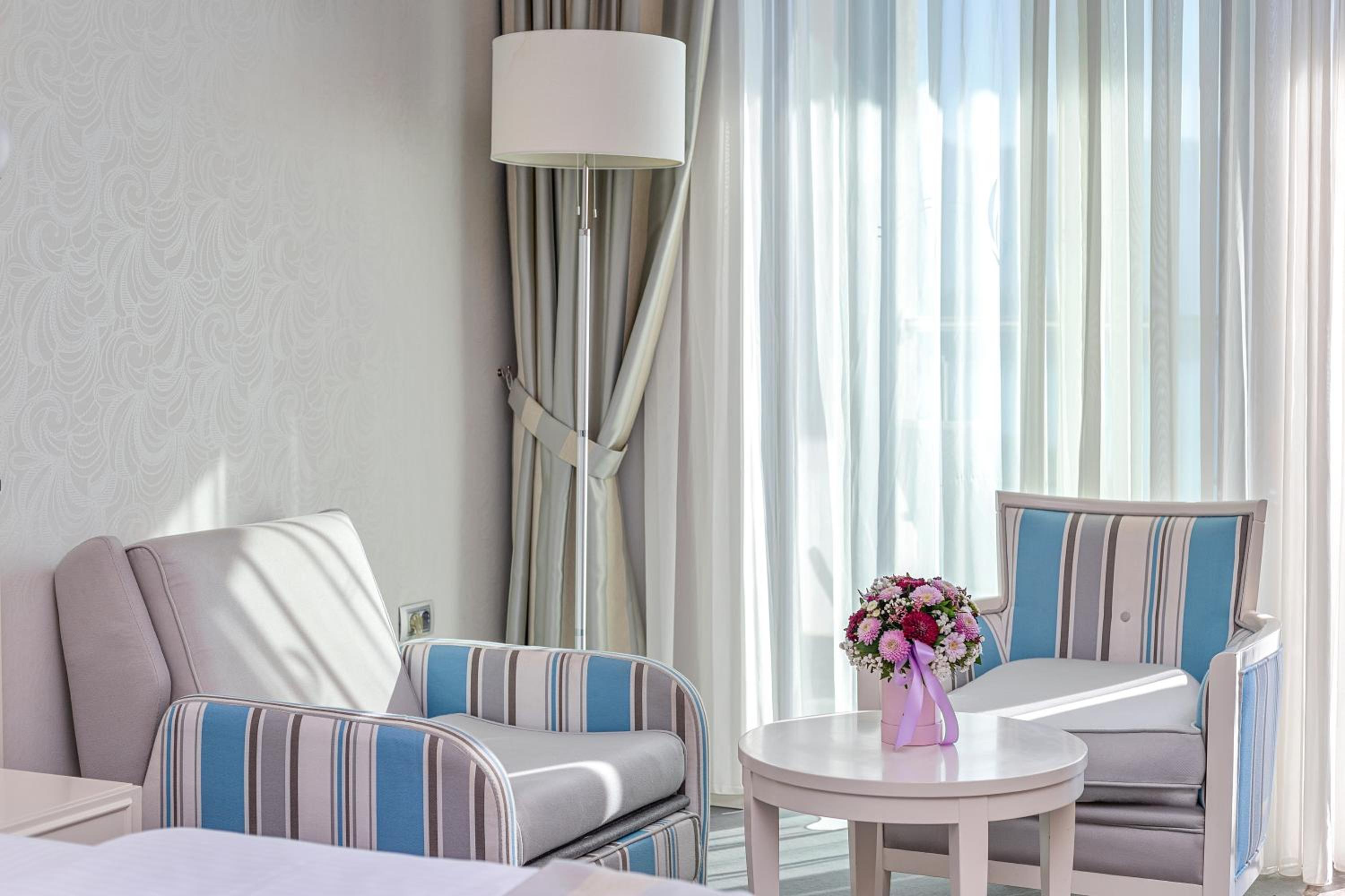 Double or Twin Room with Balcony and Sea View