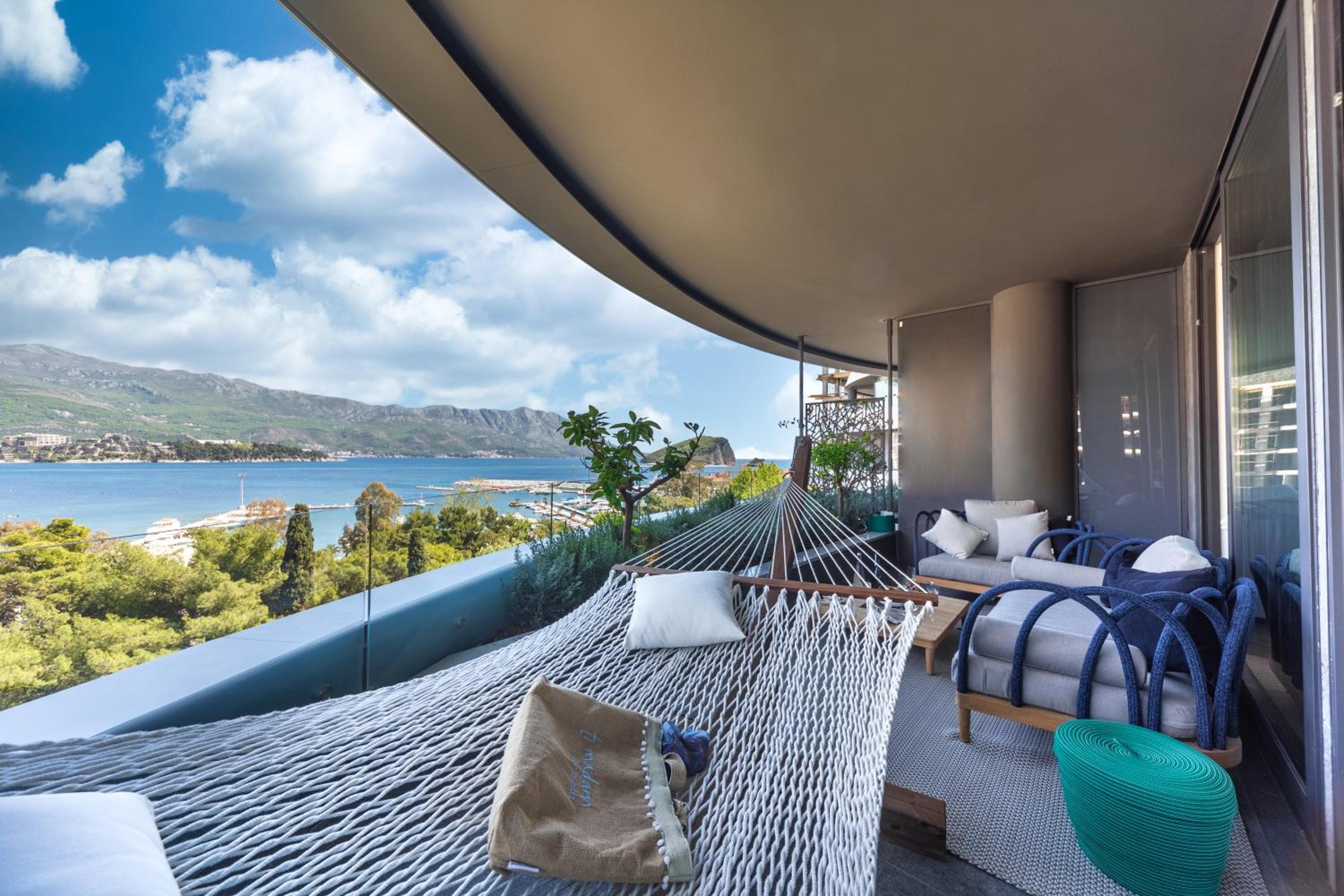 Executive Junior Suite with Terrace and Sea View 