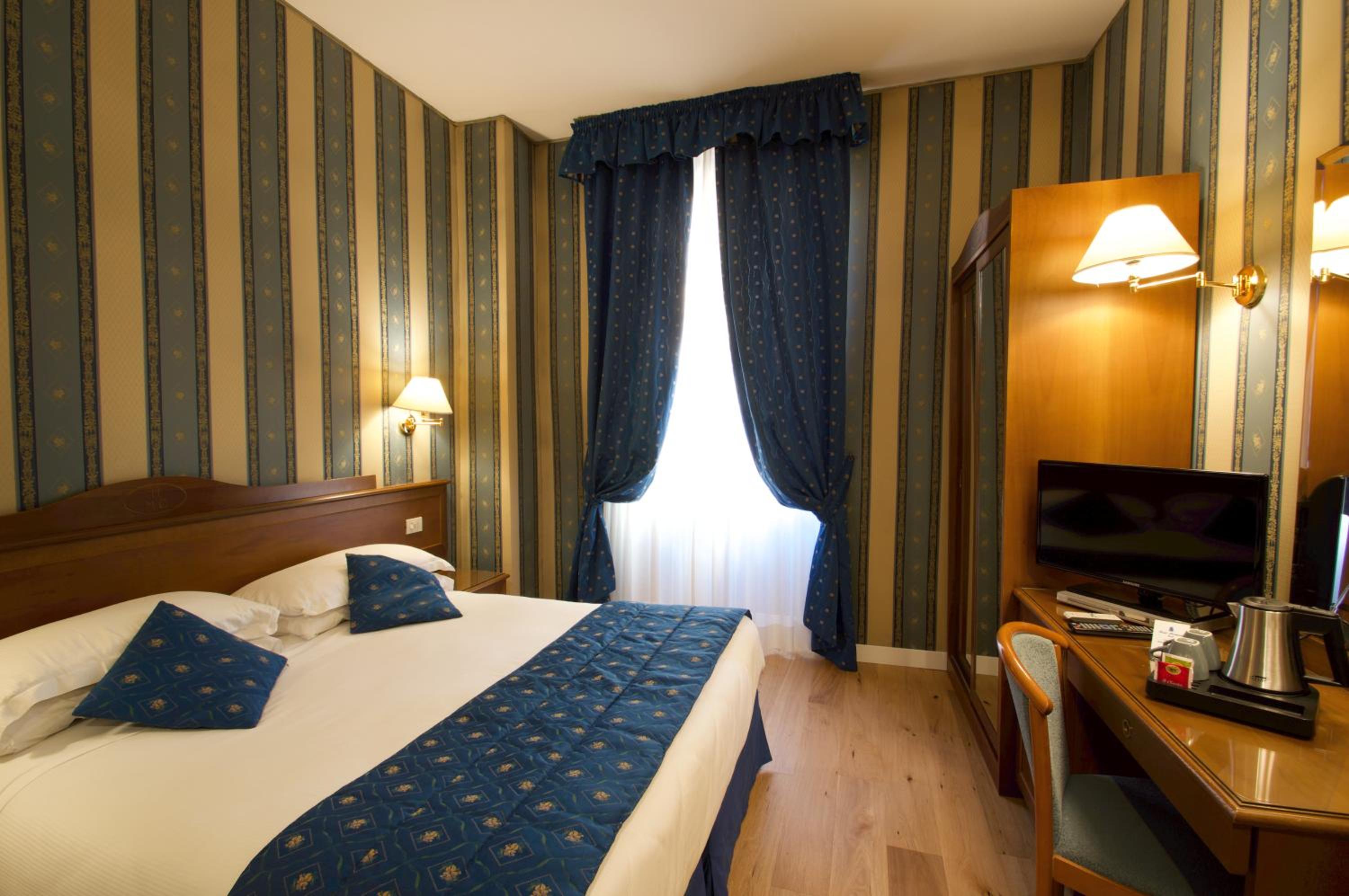 Superior Double Room with Spa Bath