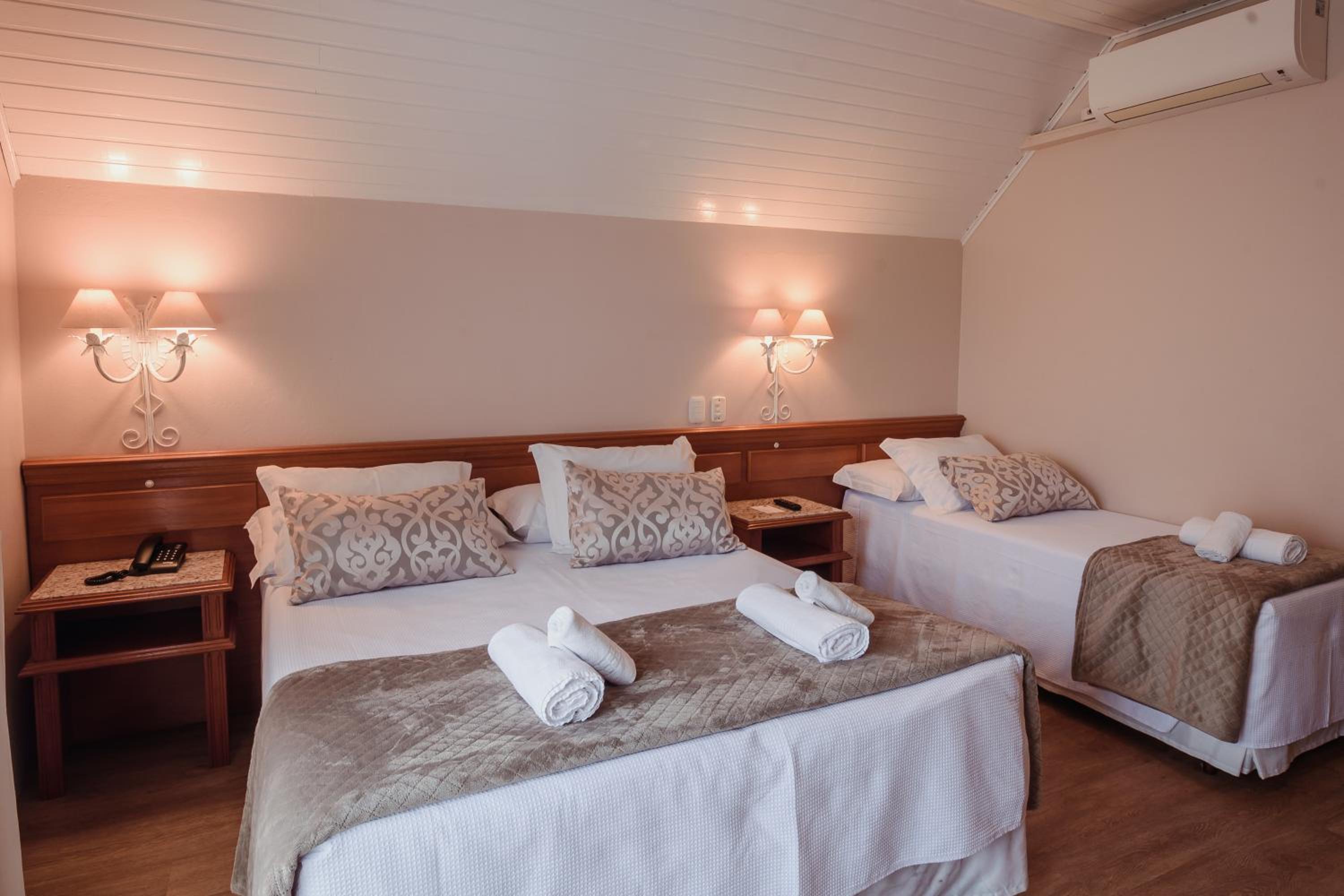 Quadruple Room with Bath