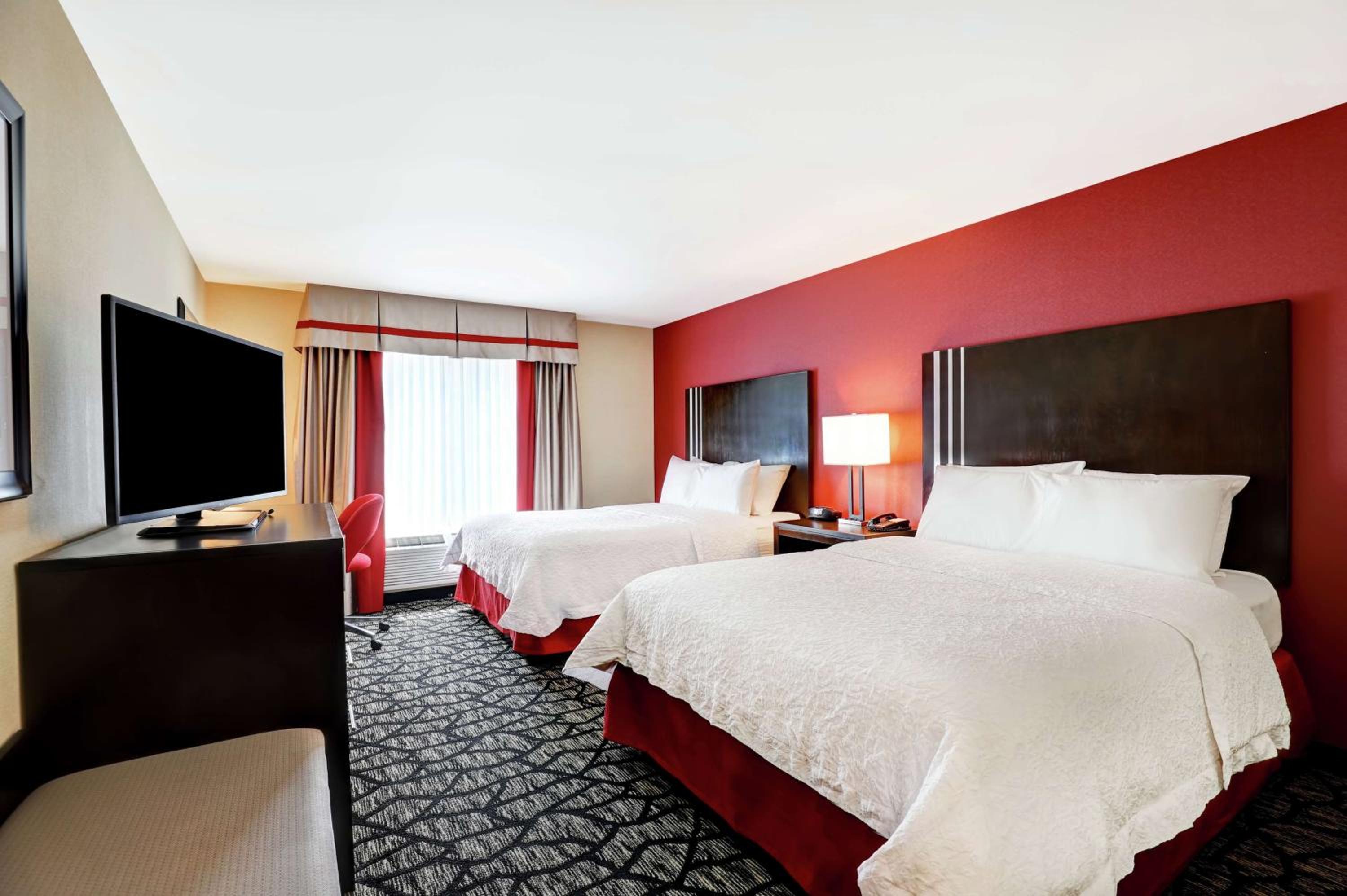 Queen Room with Two Queen Beds - Mobility Access/Non-Smoking