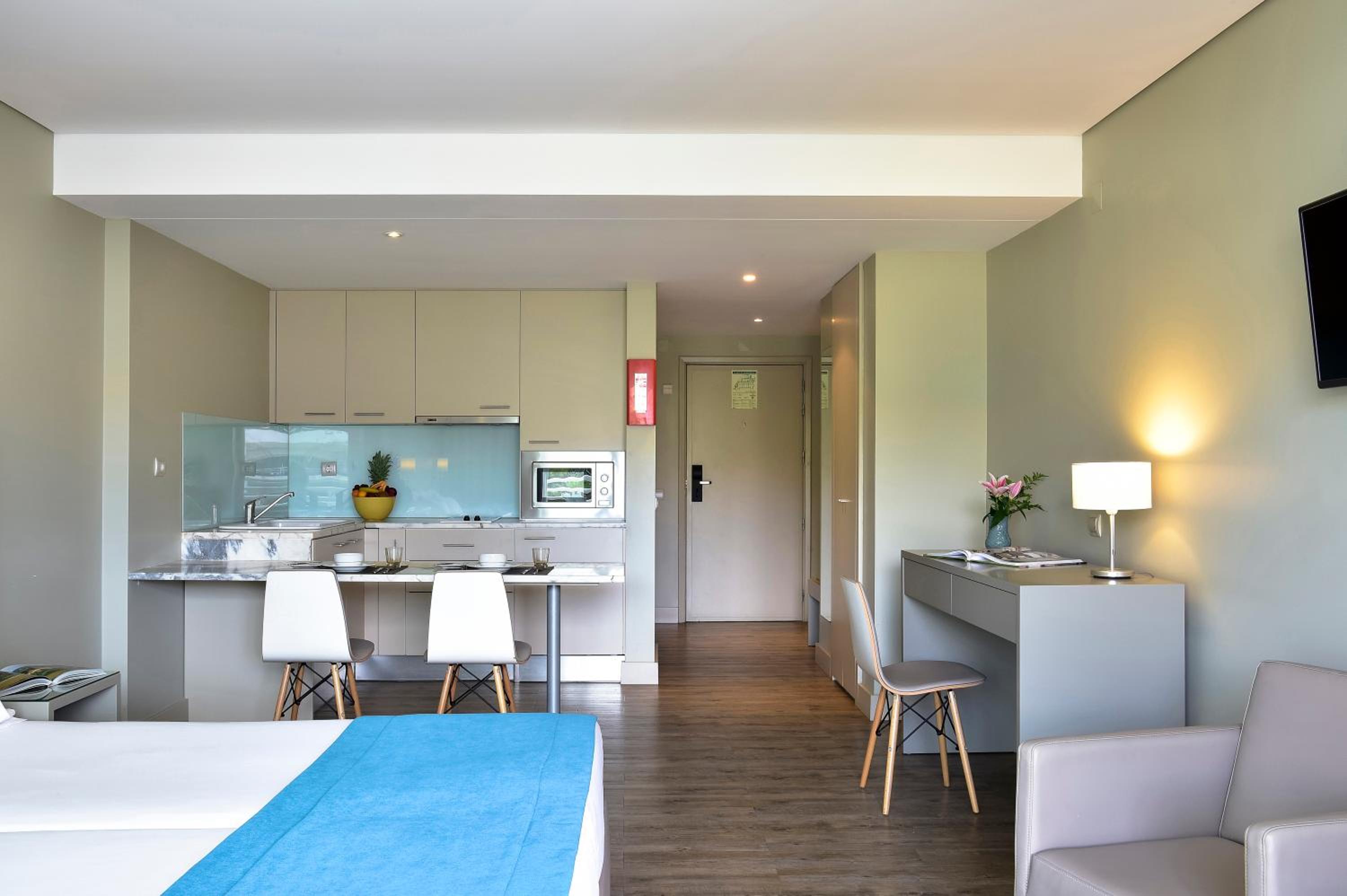 Premium Studio with Balcony and Pool View