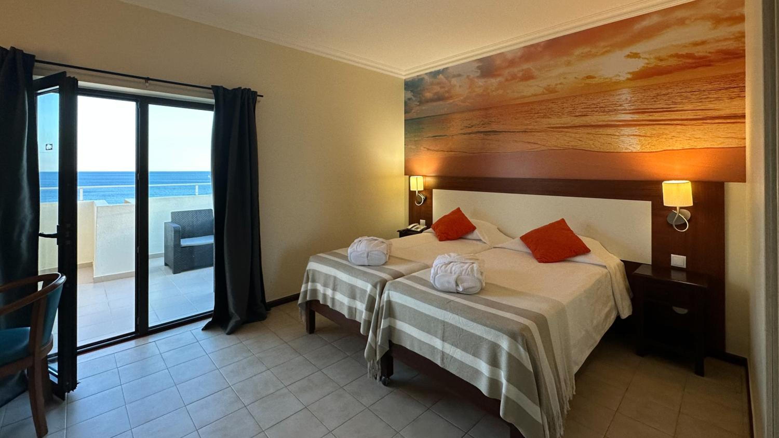 Twin Room with Sea View