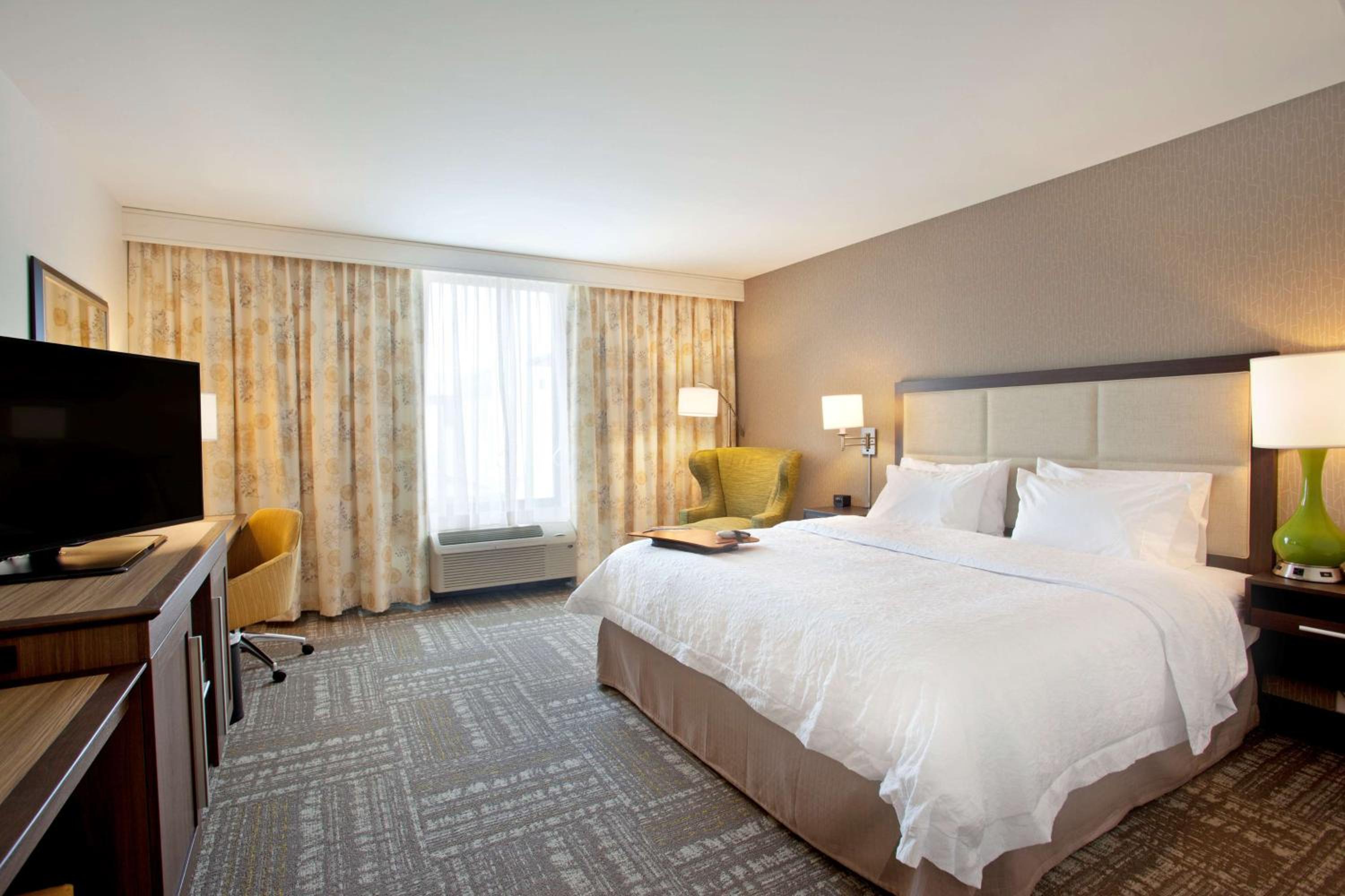 King Room - Mobility Access/Non-Smoking