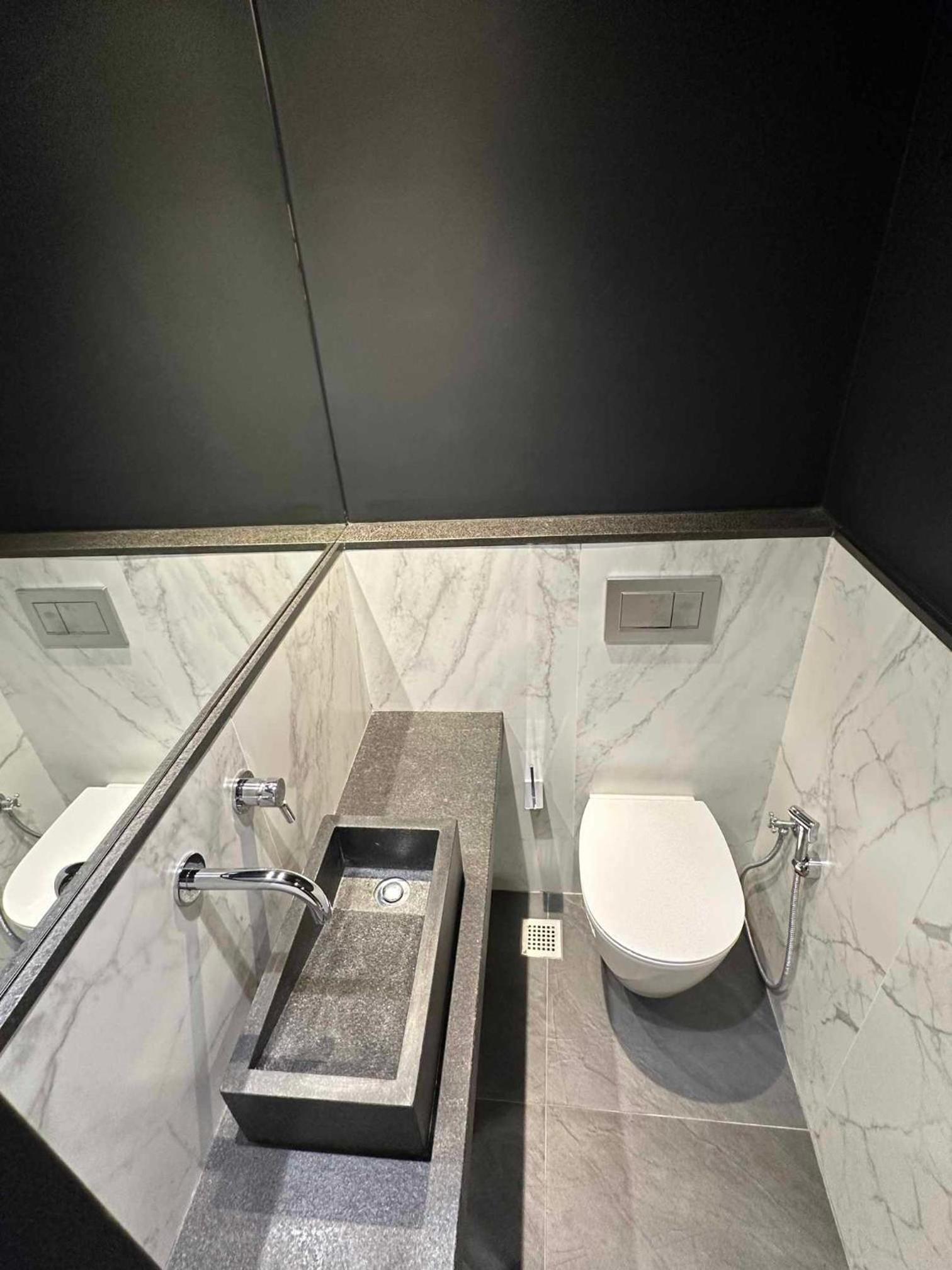 Two-Bedroom Deluxe Apartment with Balcony (Separate building)