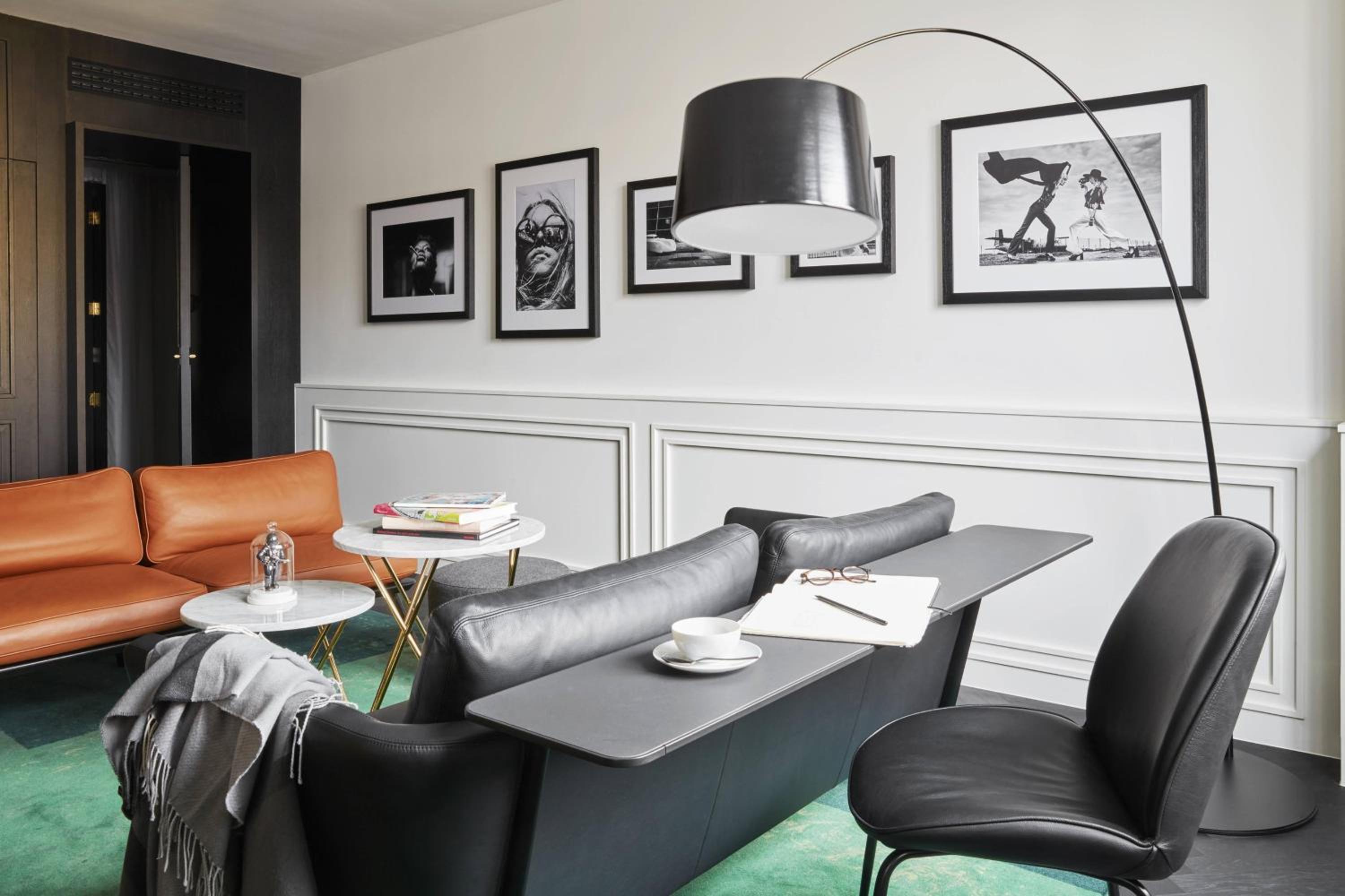 Executive Suite, Suite, 1 King