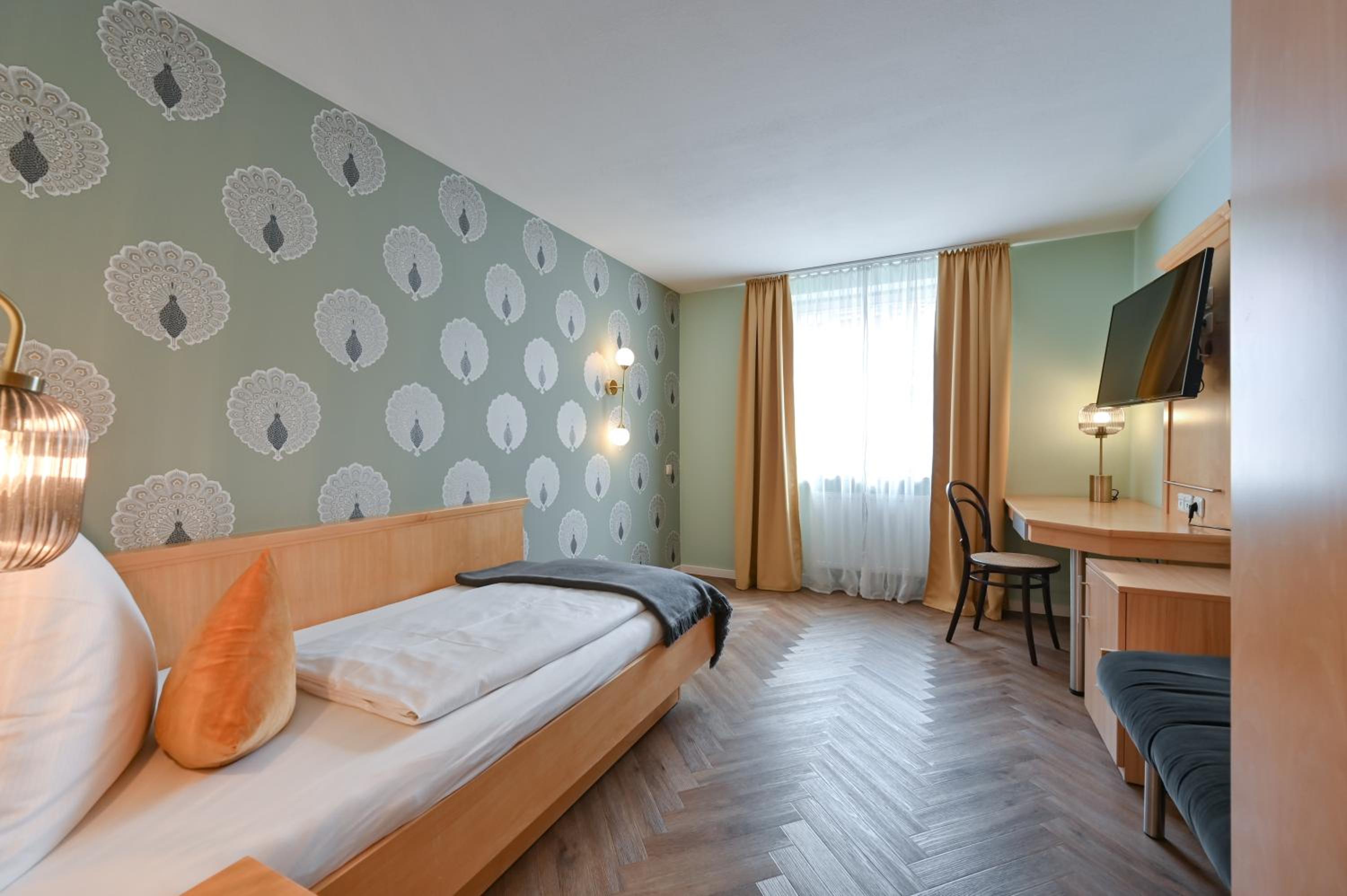Standard Single Room