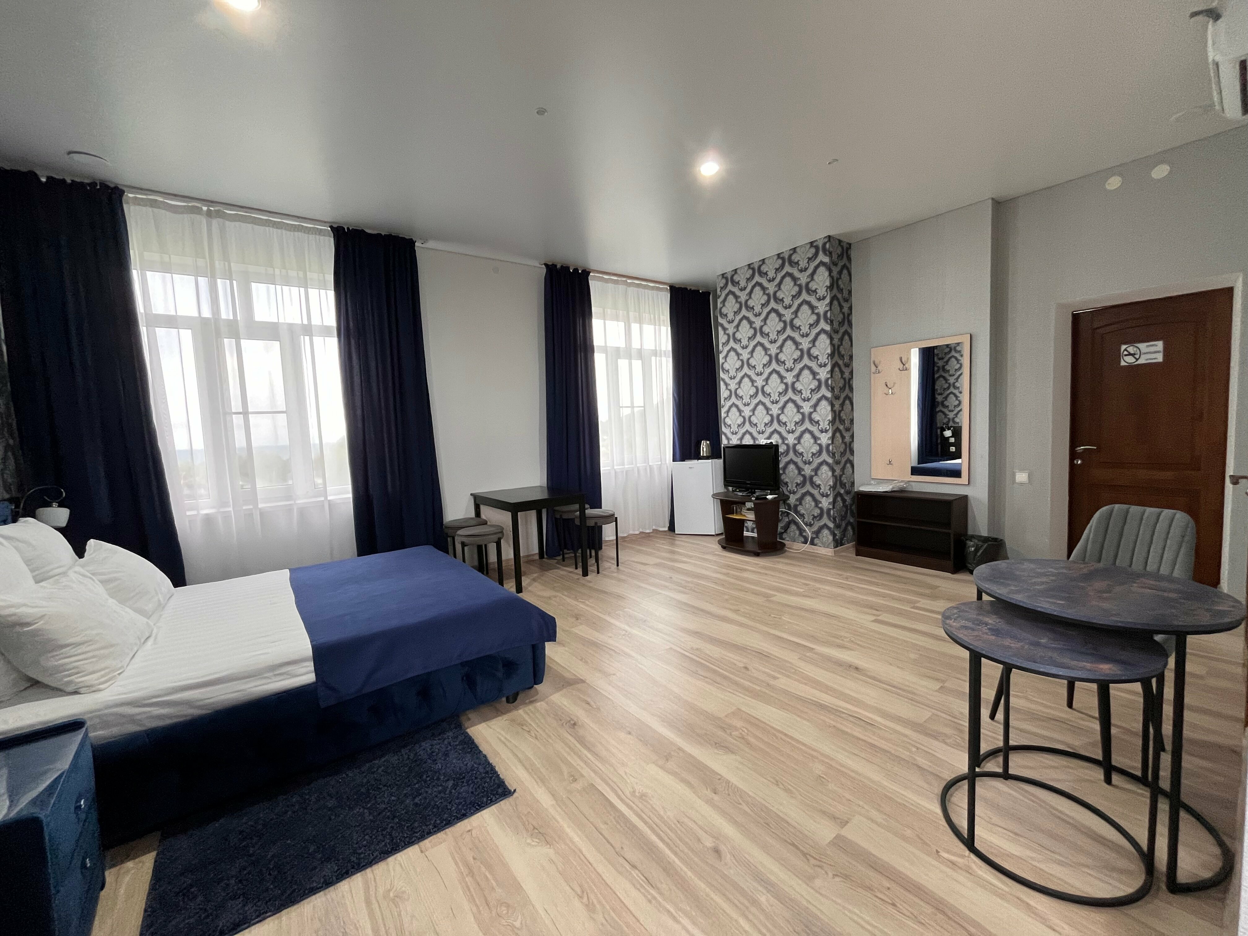 Трехместный номер с видом на море