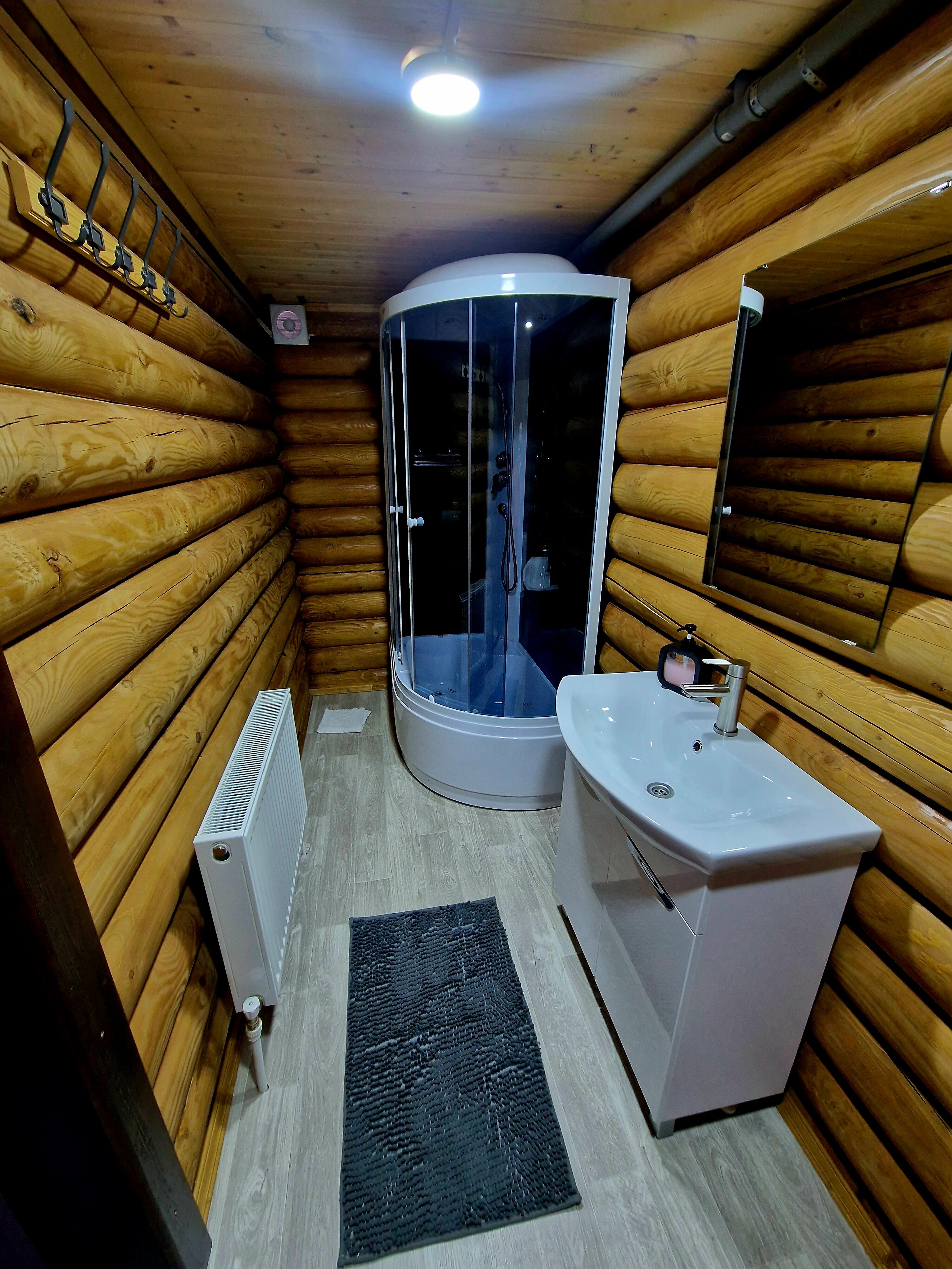 Улучшенный трехместный номер