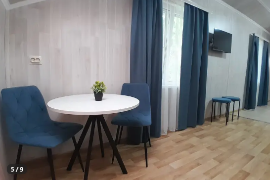 Семейный номер с кухней, мансардный этаж, без балкона, вид на санаторий