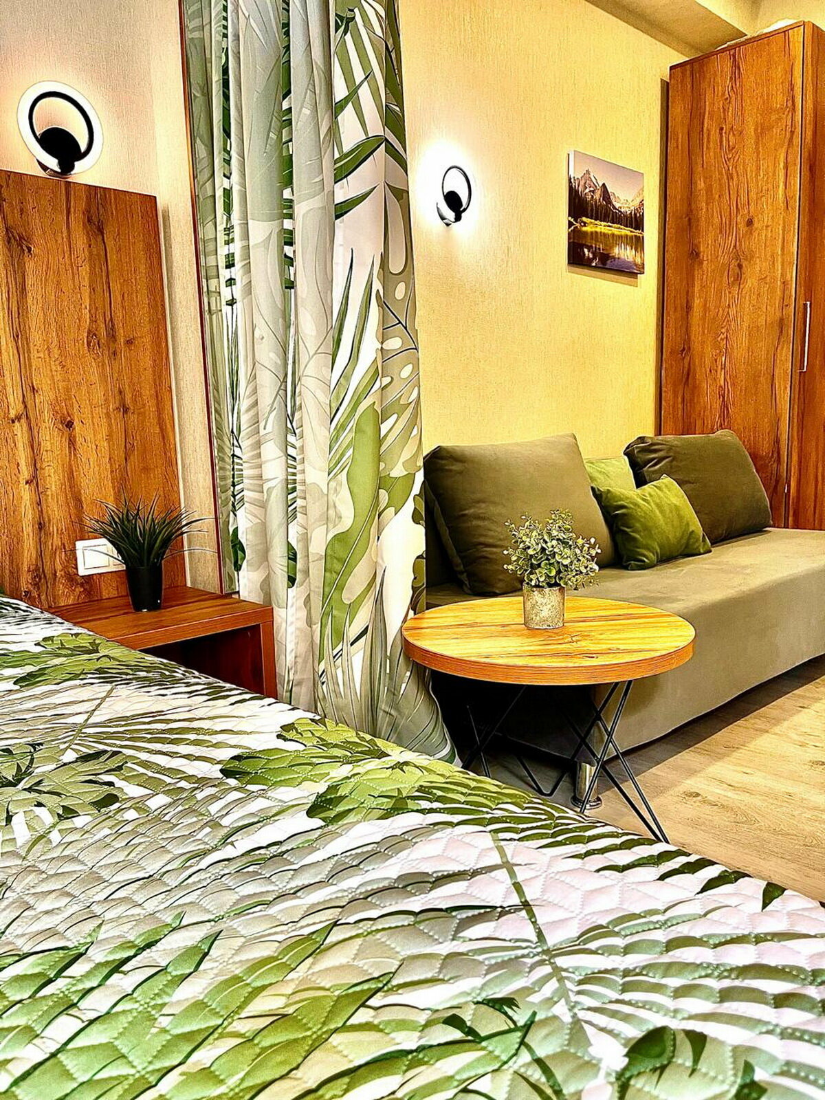 Апартаменты с балконом