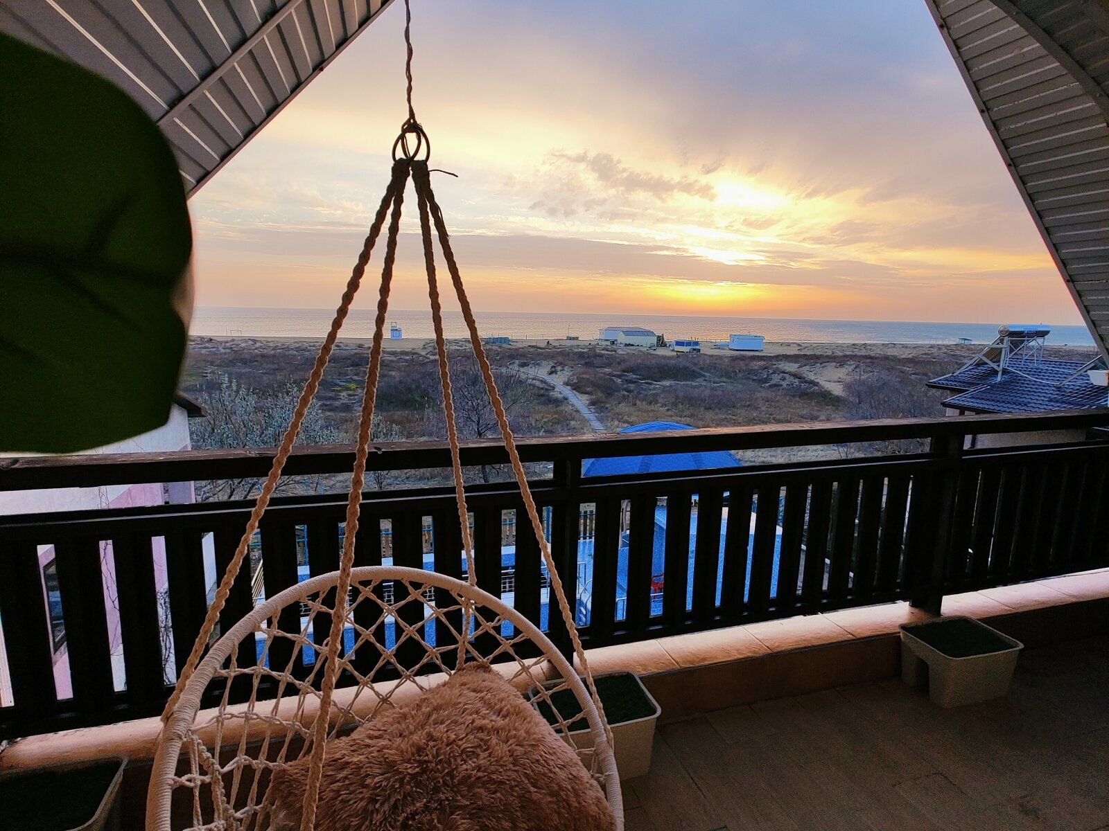 5ти местная Студия с мини-кухней, террасой и панорамным видом на море