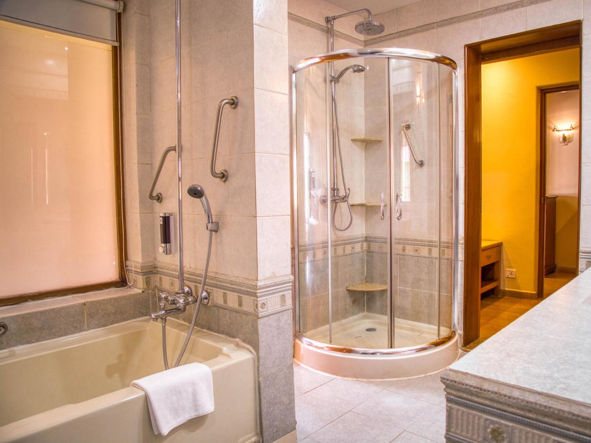 Suite Room