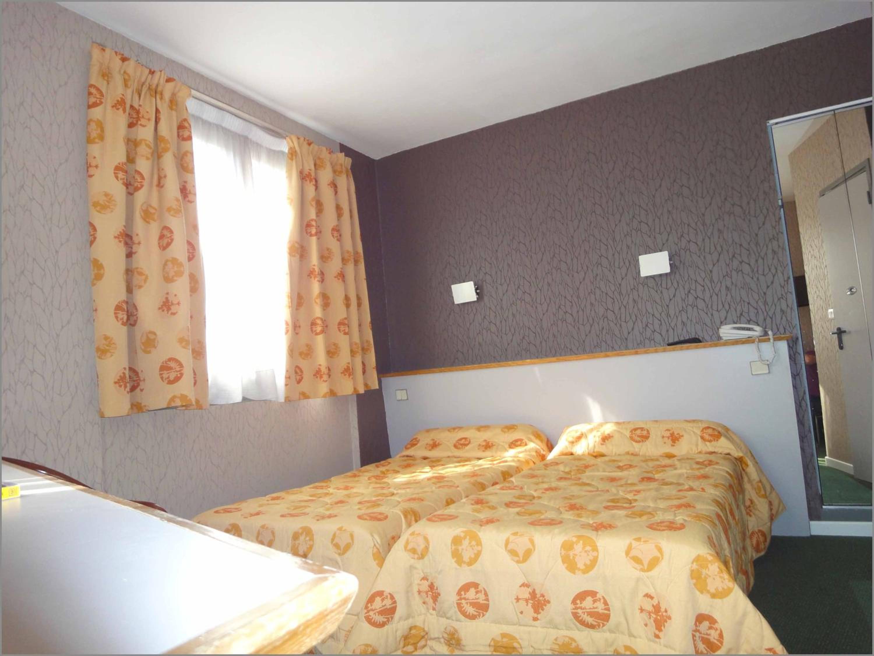 Double or Twin Room with Bathroom