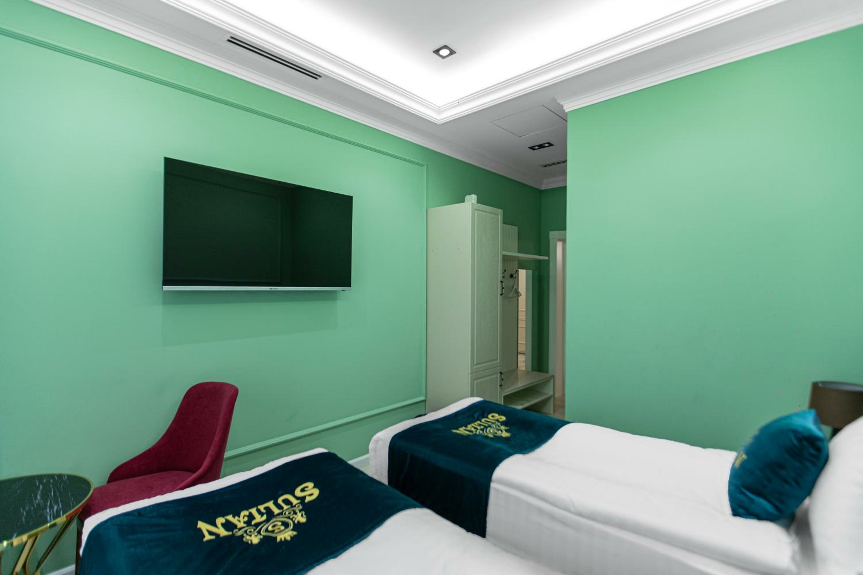 Deluxe Double or Twin Room