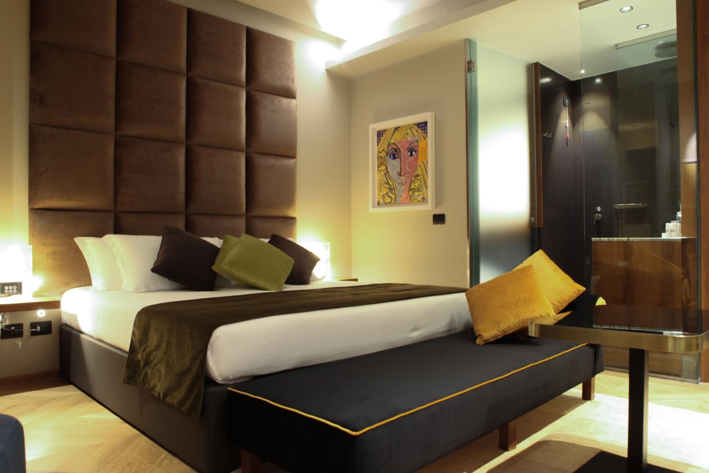 Two Connecting Double Rooms