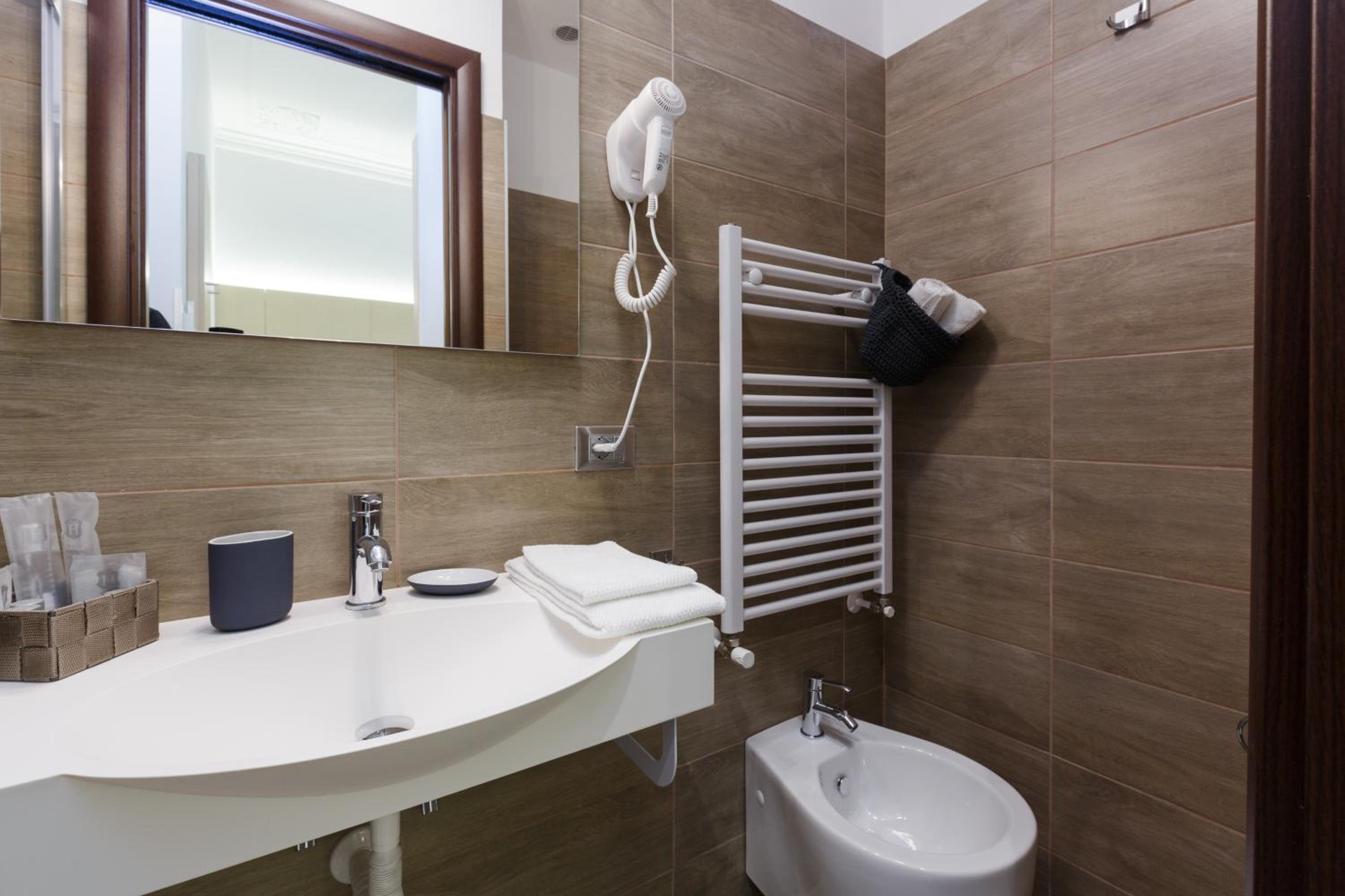 Deluxe Double or Twin Room with Garden View