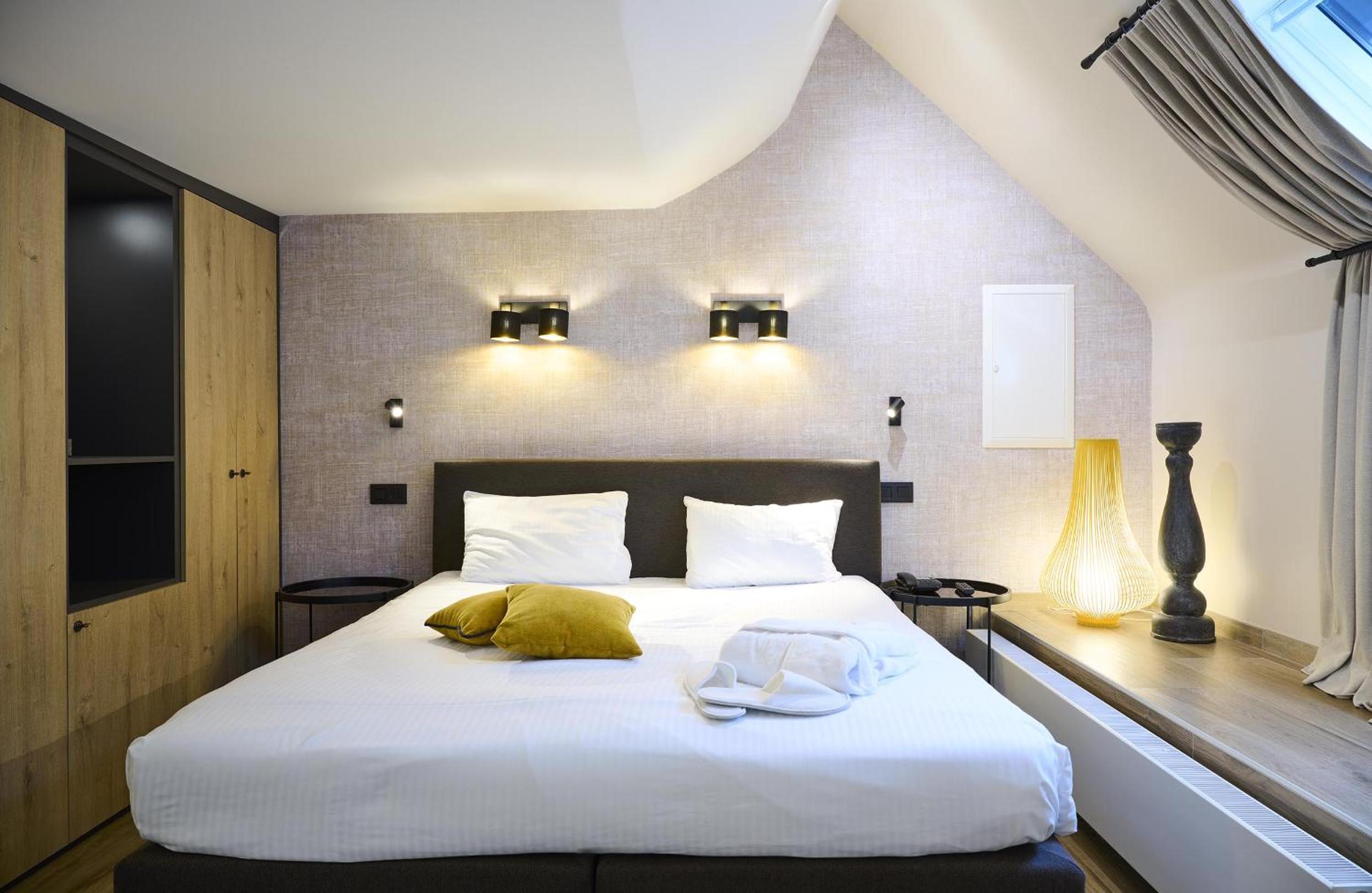 Double Room with Spa Bath