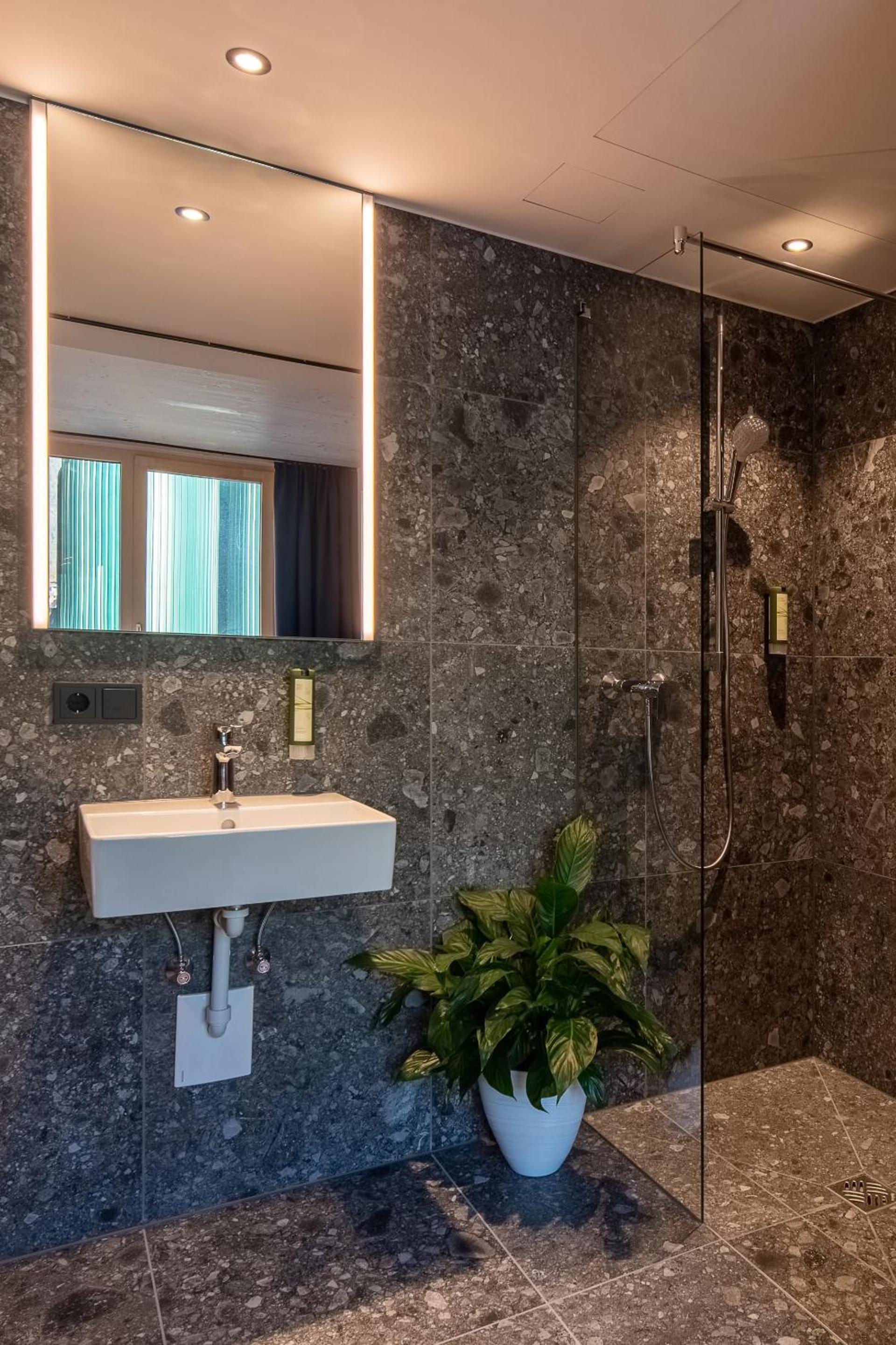 Single Room - Disability Access