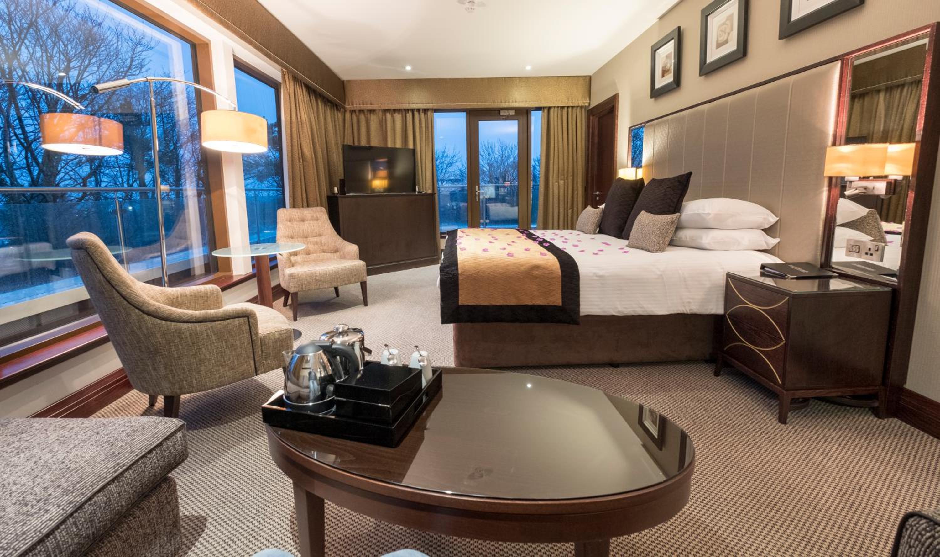 Executive Suite with Balcony