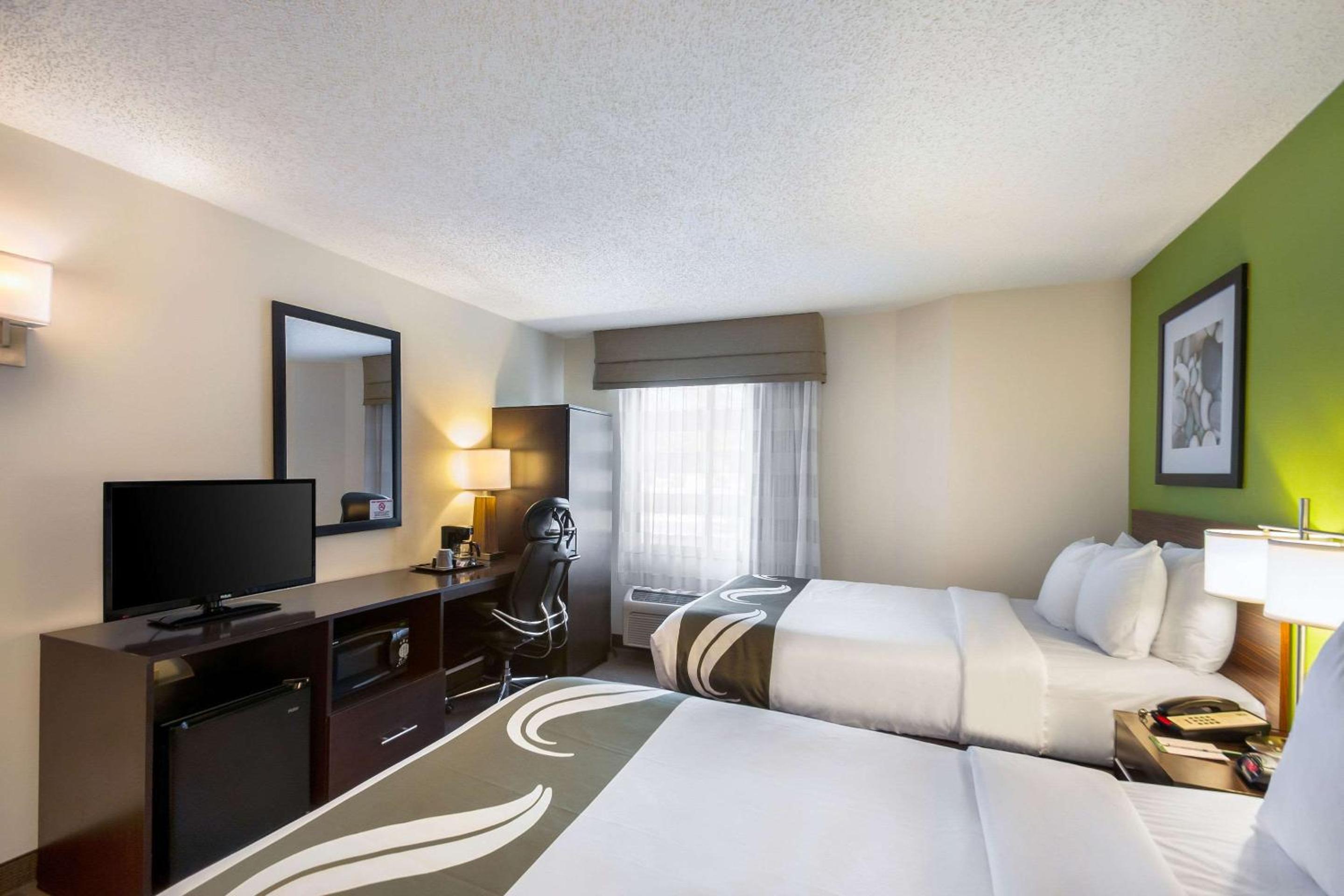 Double Room with Two Double Beds - Non-Smoking