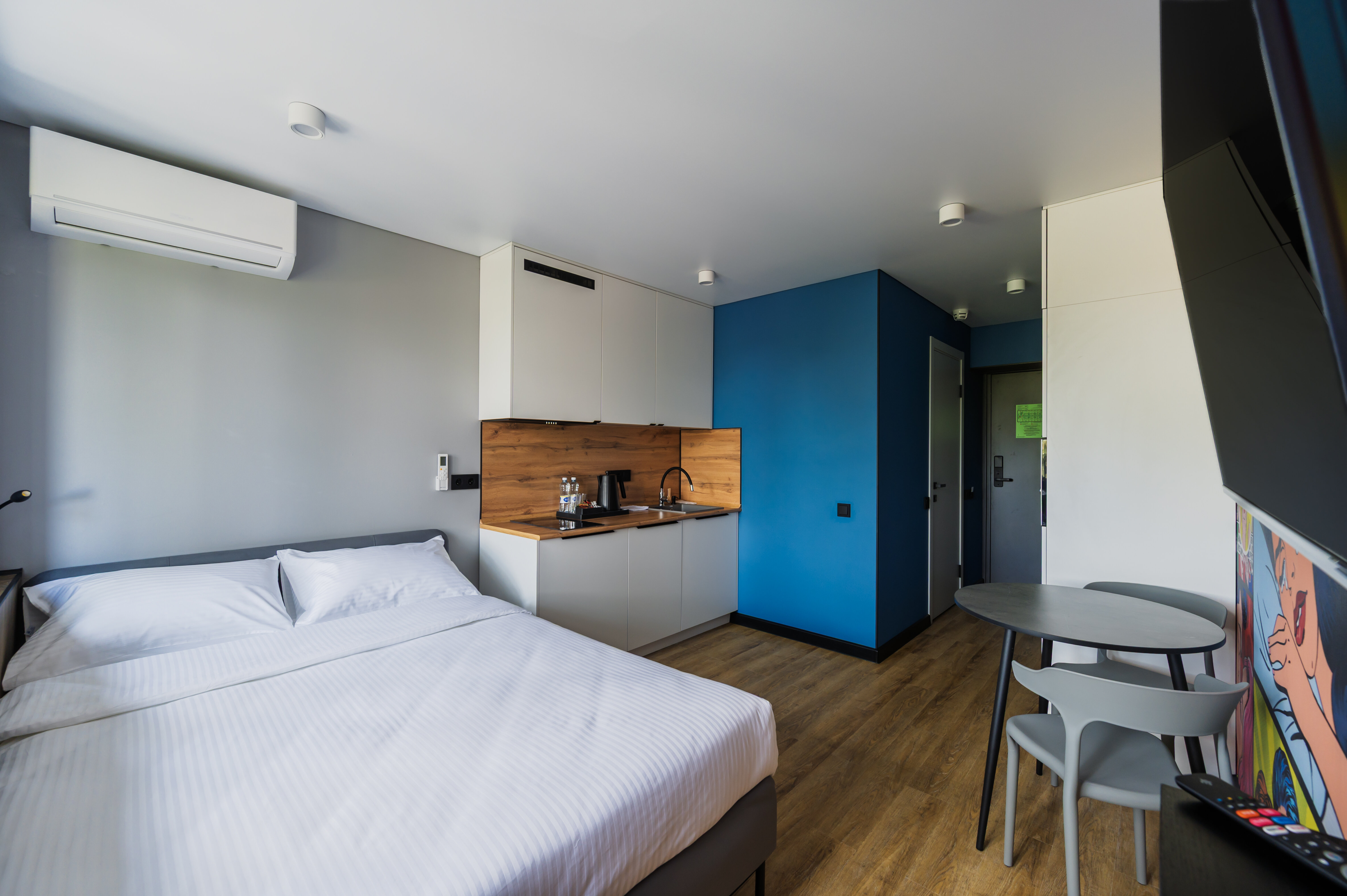 Стандарт с 1 двуспальной кроватью