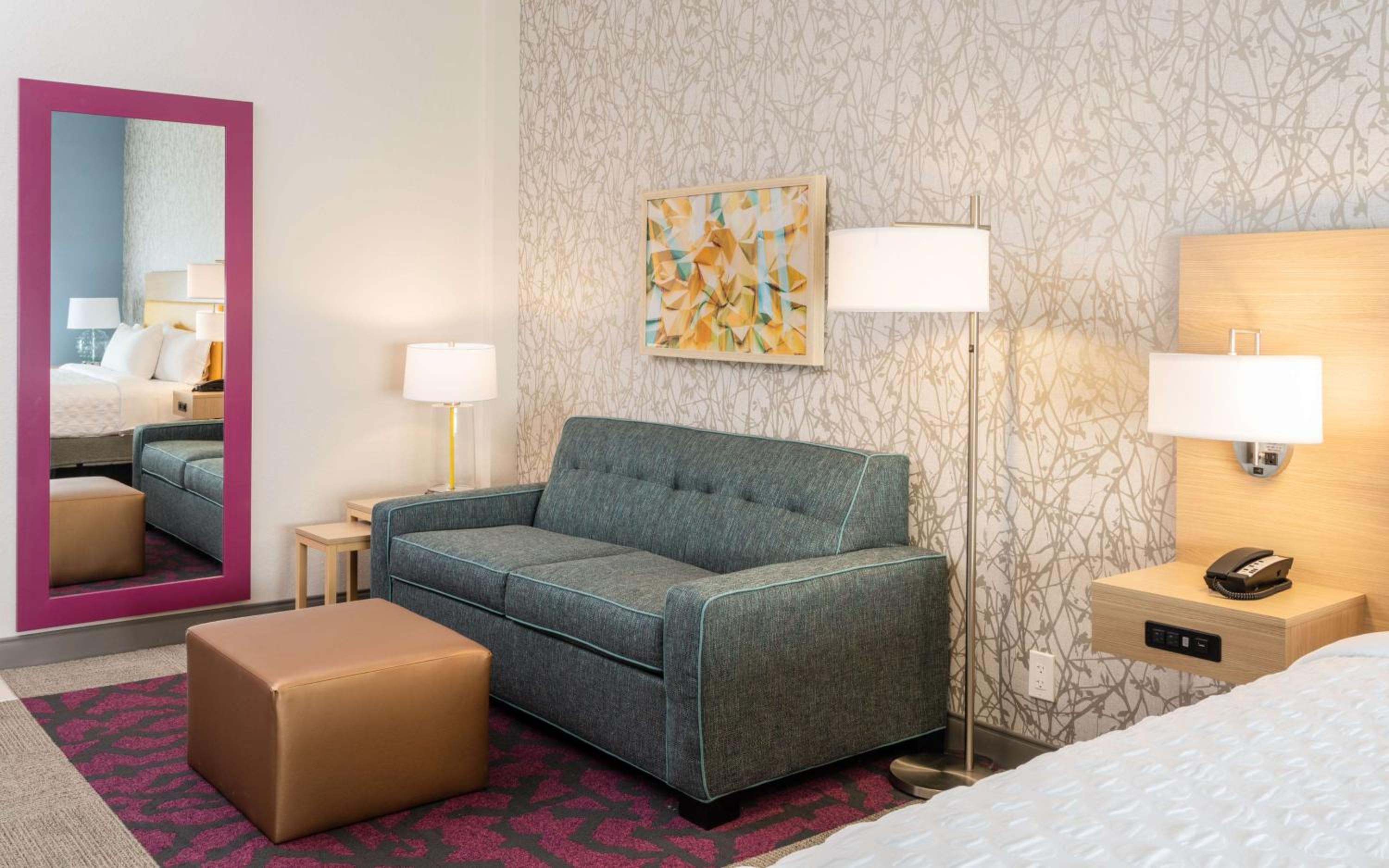 King Studio Suite - Non-Smoking