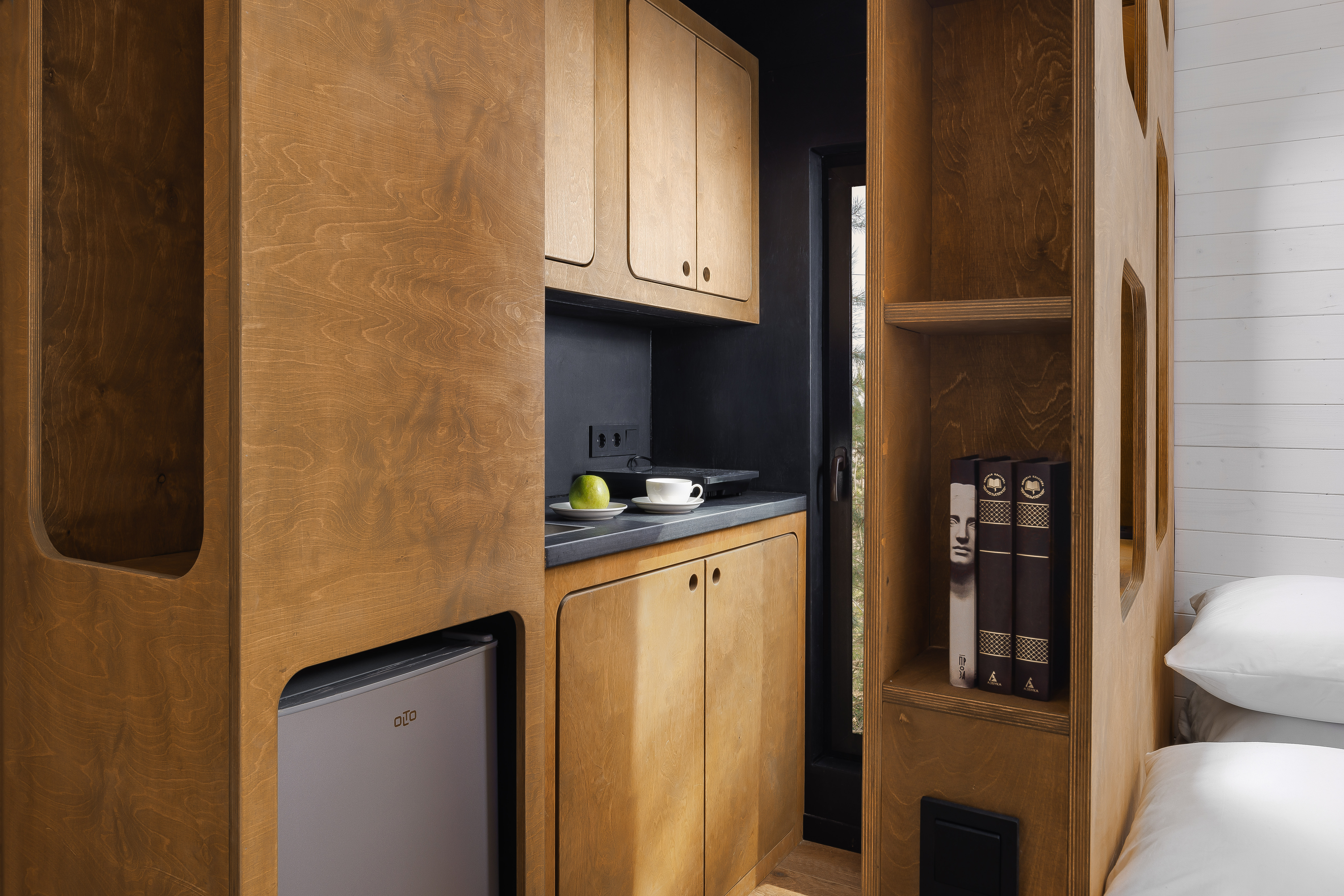 Архбро (глэмпинг)