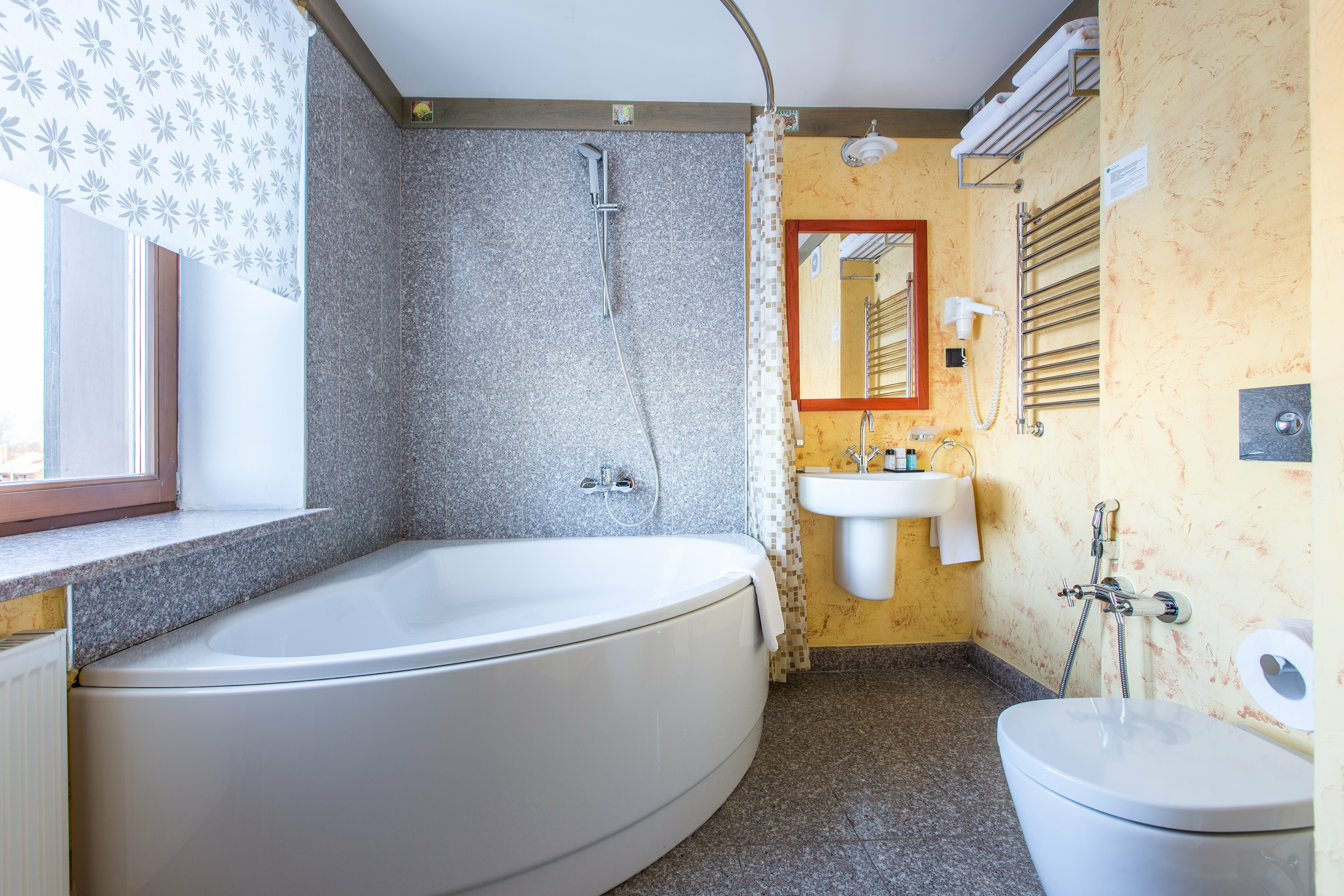 Номер Полулюкс