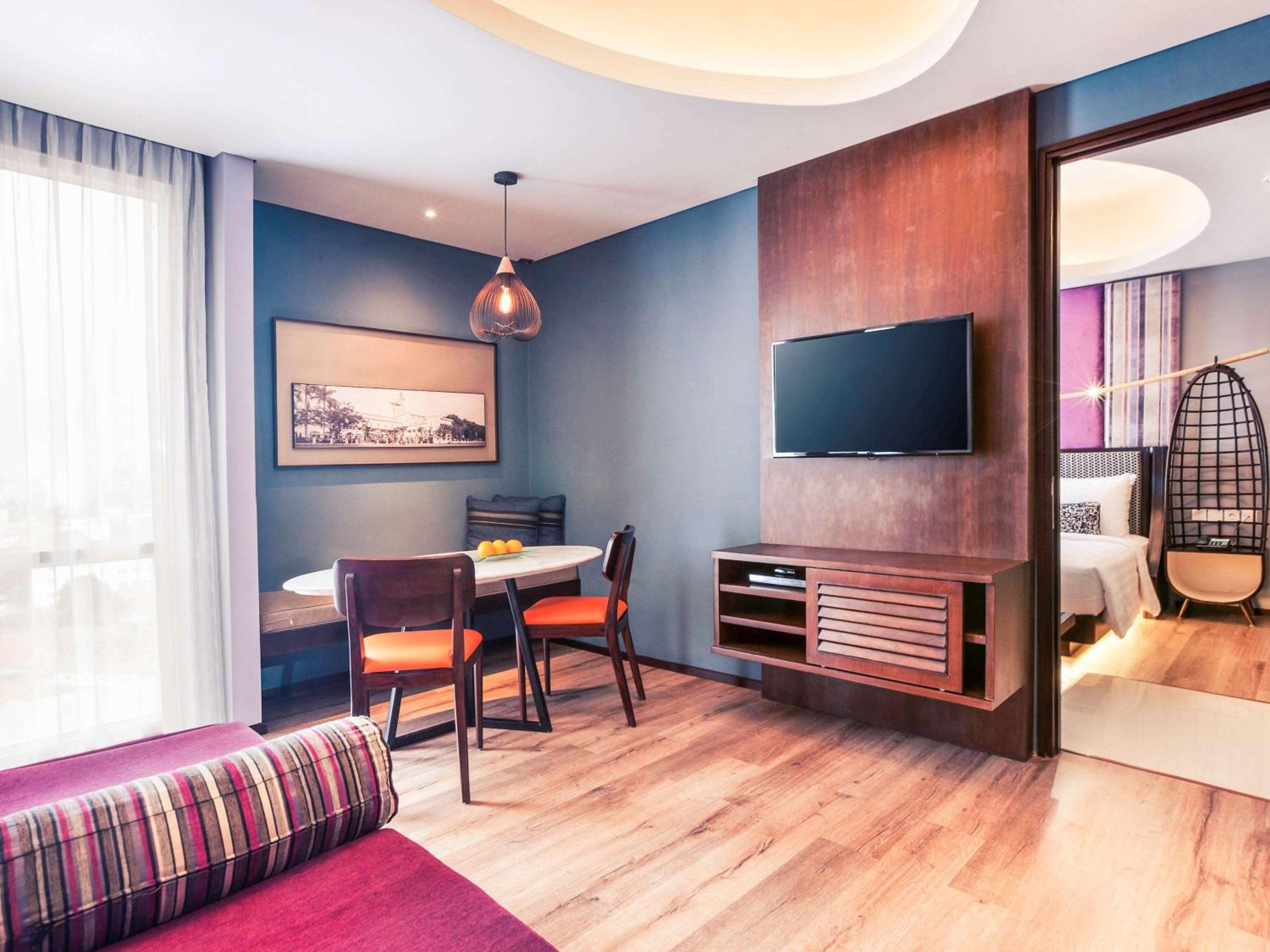 Family King Studio Suite