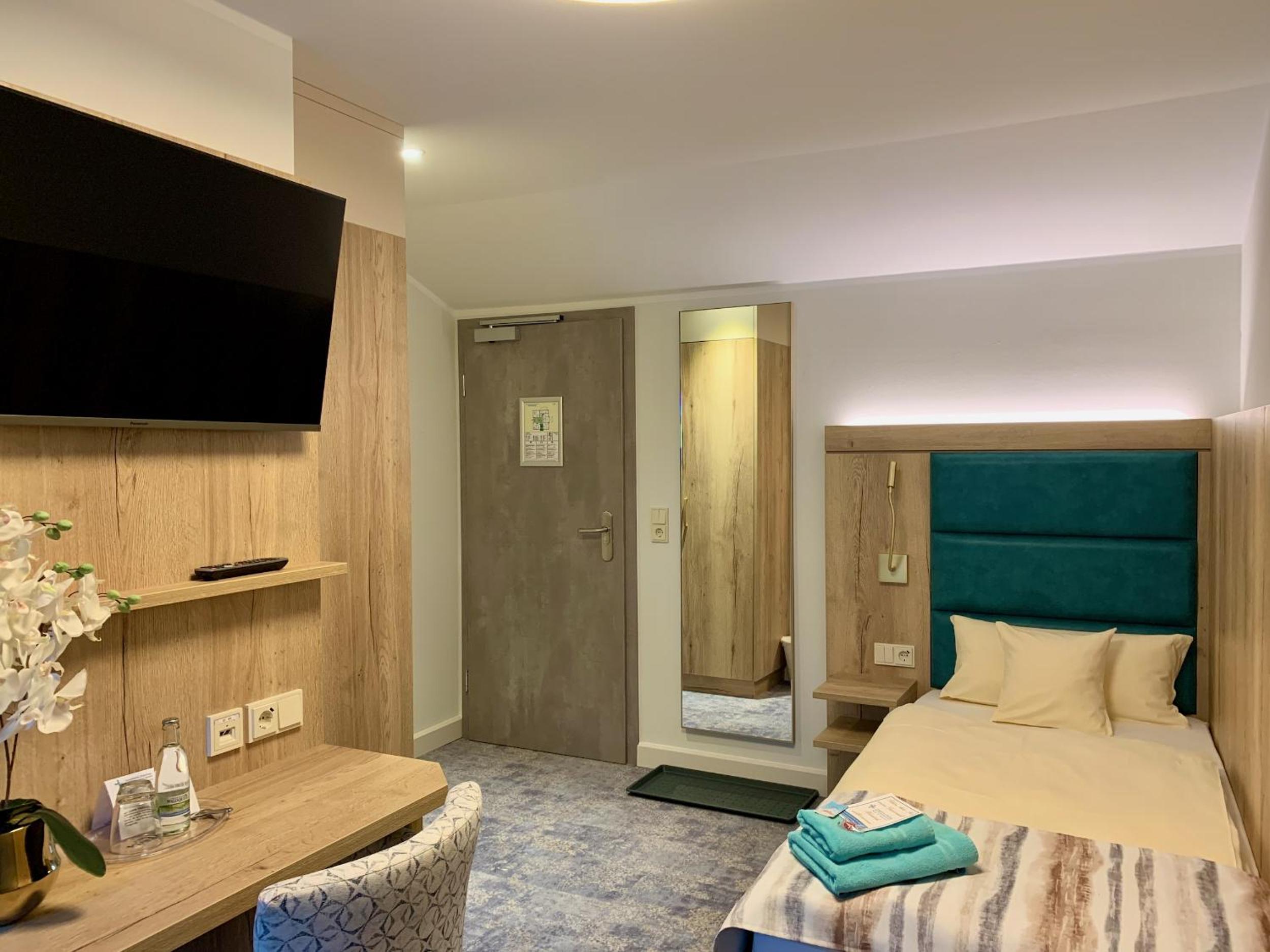 Standard Single Room