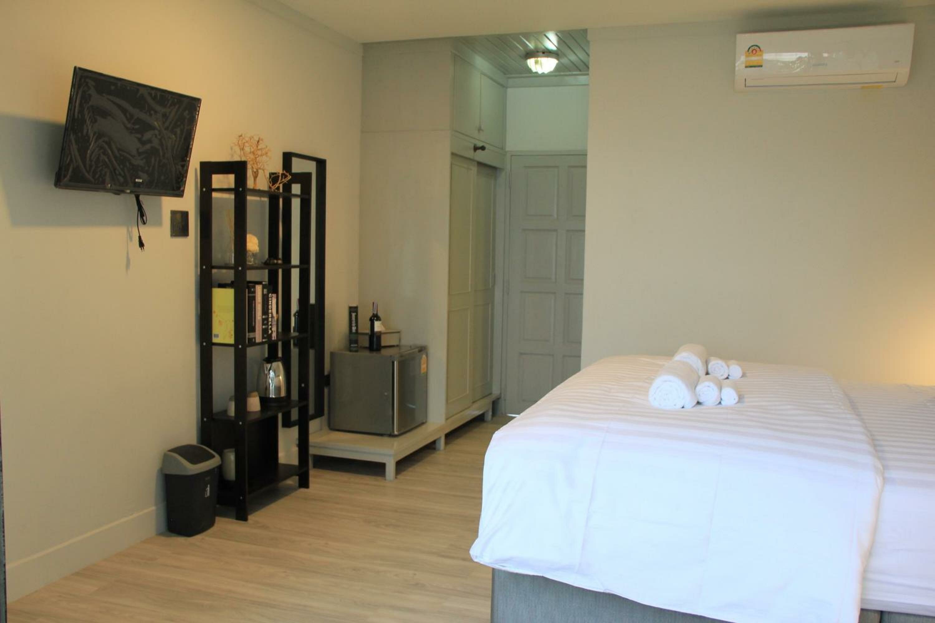 Superior Double or Twin Room with Sea View