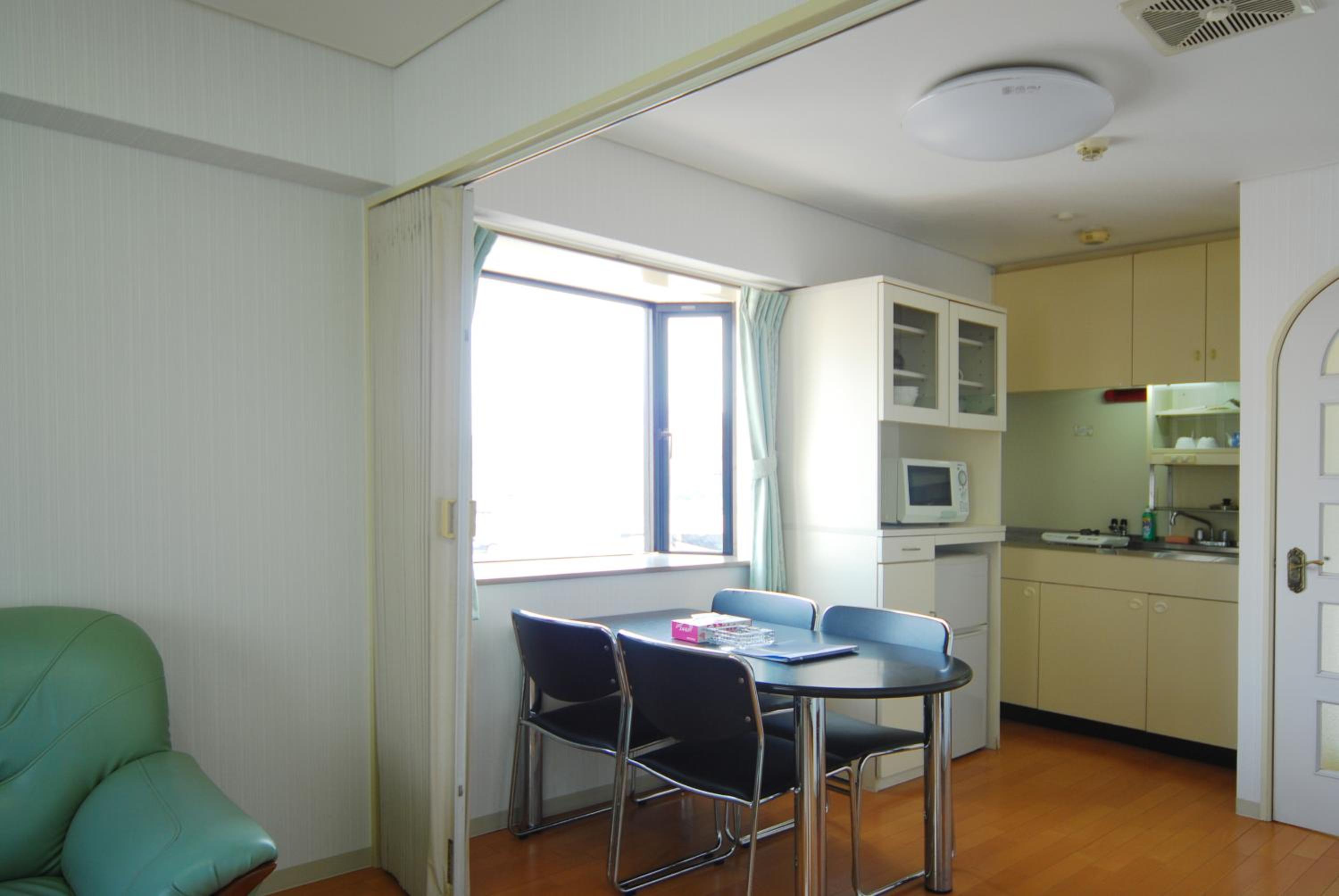 Triple Room - Non-Smoking